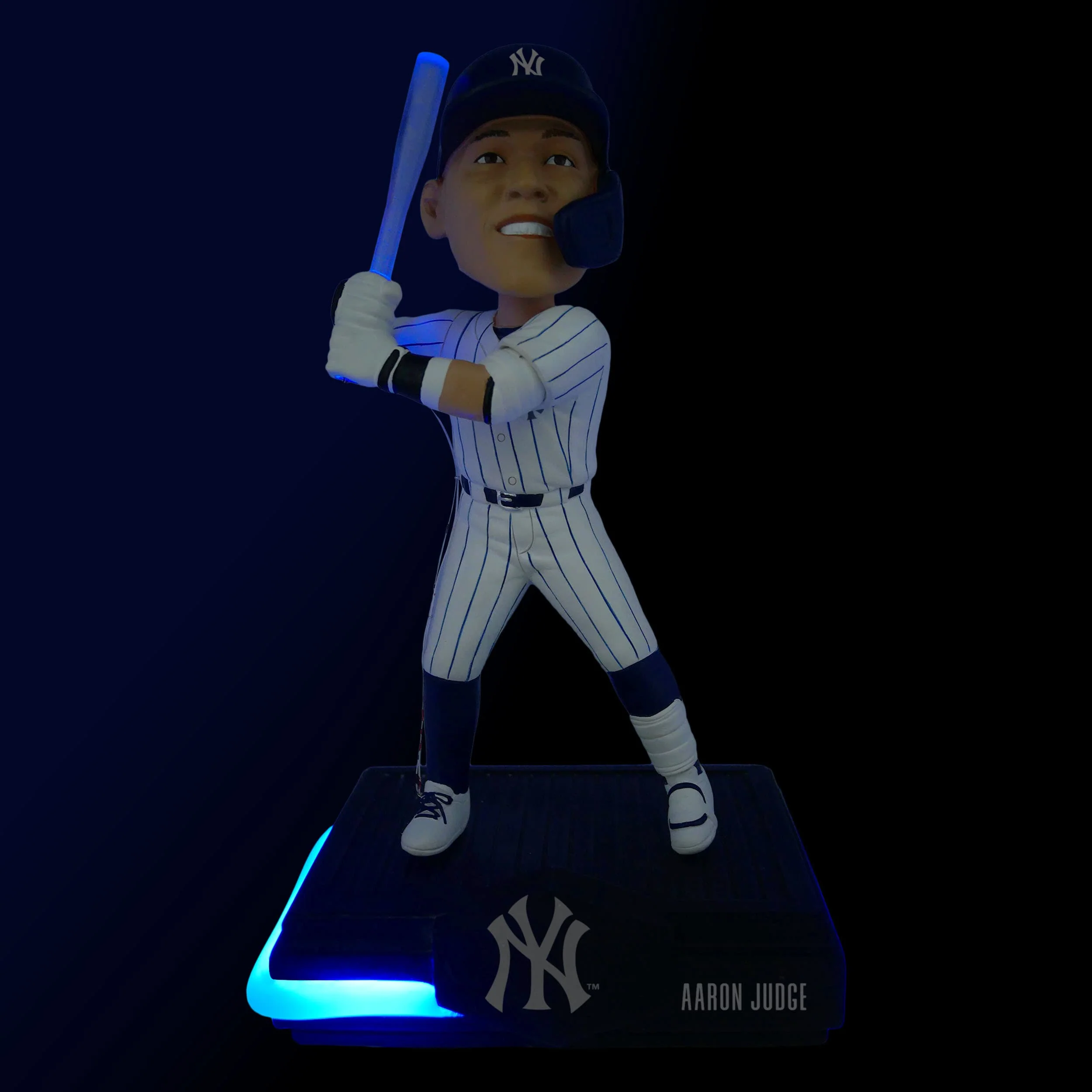 Aaron Judge New York Yankees 2026 Light Up Bat Bobblehead - Image 2