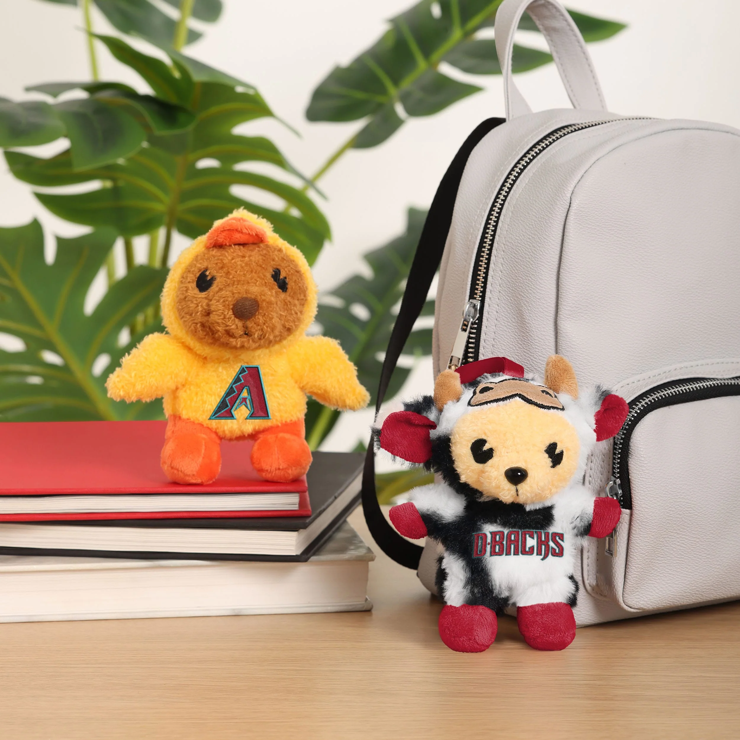 Arizona Diamondbacks FOOCOOS Plush Bag Charm Keychain Blind Box Series 1 - Image 4