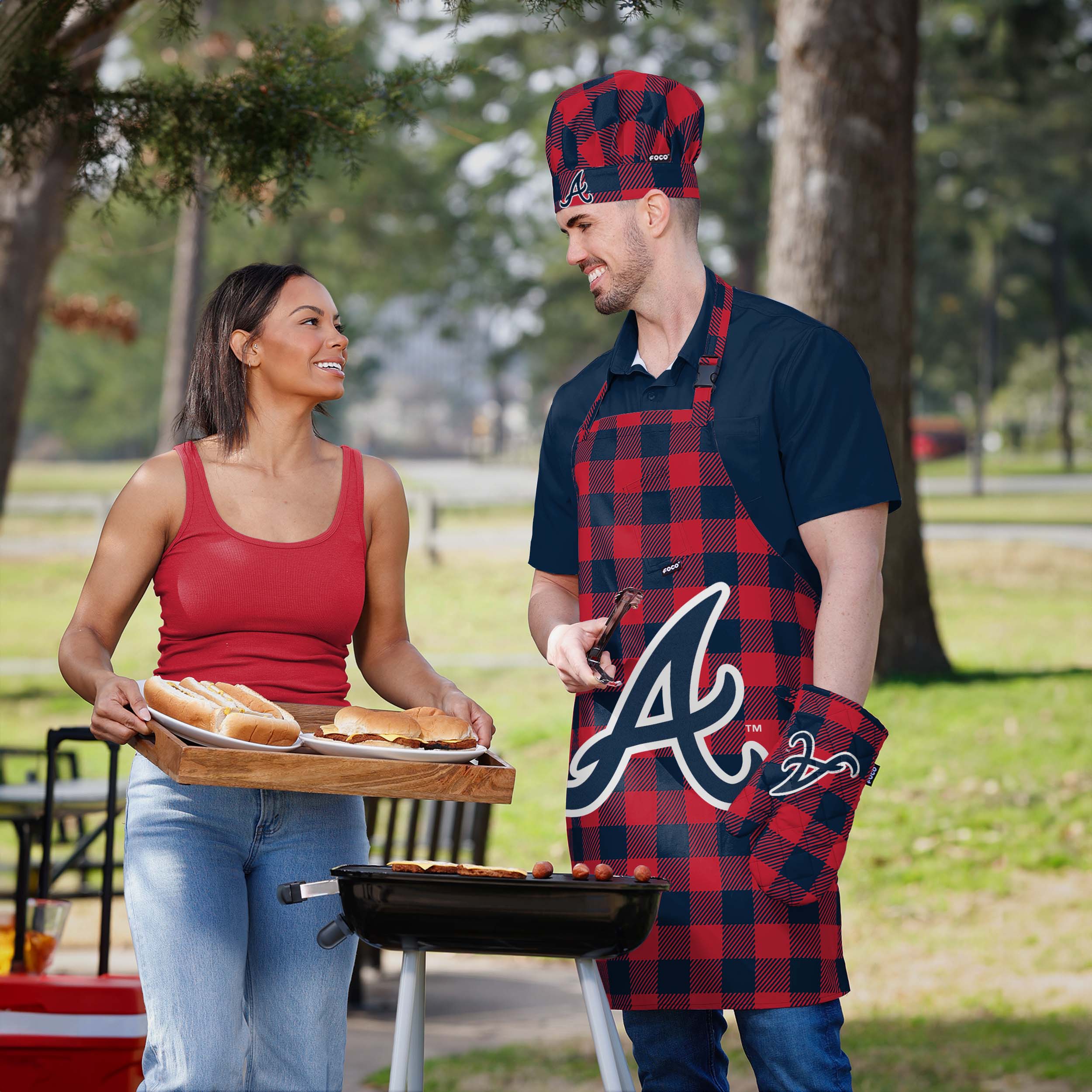 Atlanta Braves Plaid Chef Set - Image 5