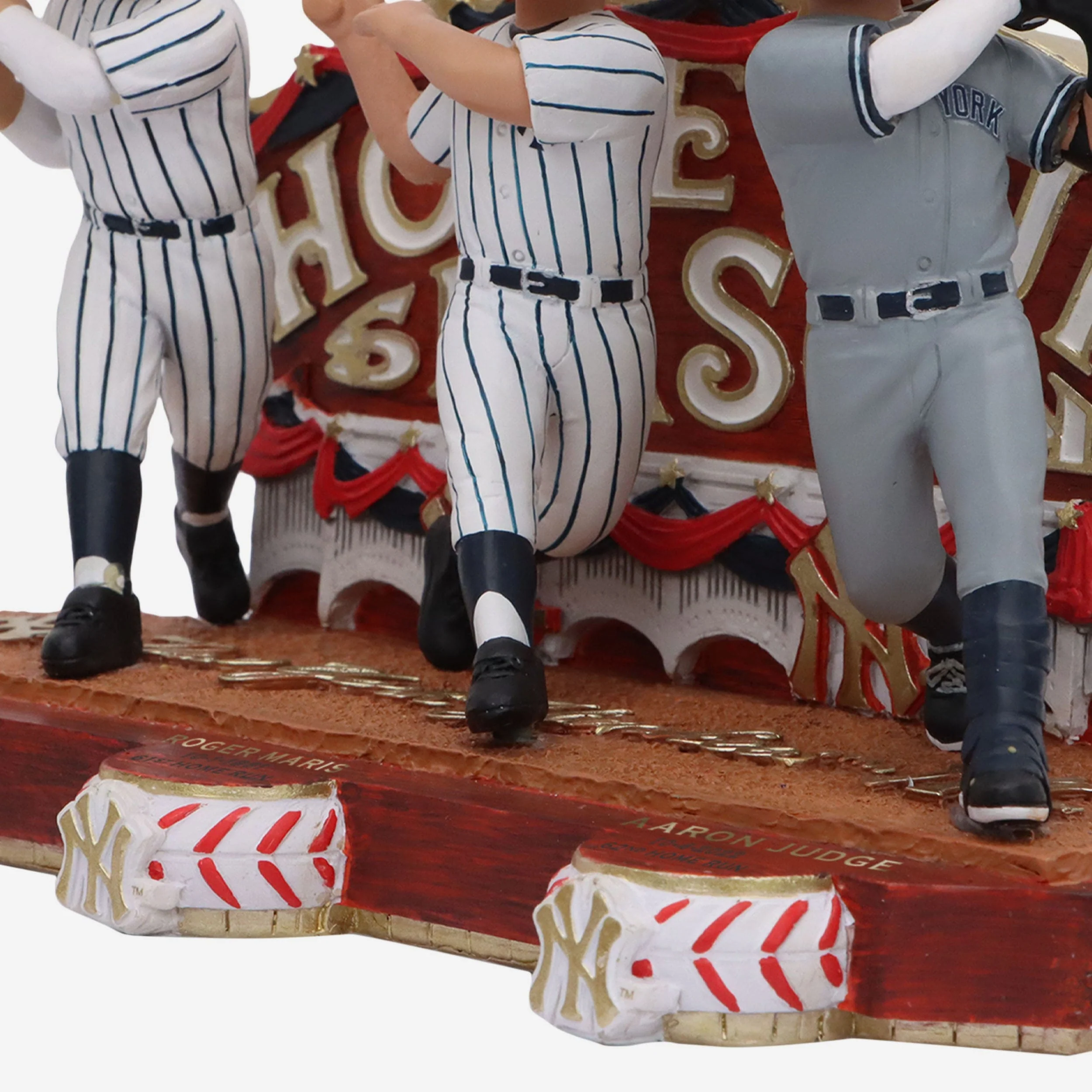 Babe Ruth & Roger Maris & Aaron Judge New York Yankees 60 Home Run Club Triple Bobblehead - Image 4