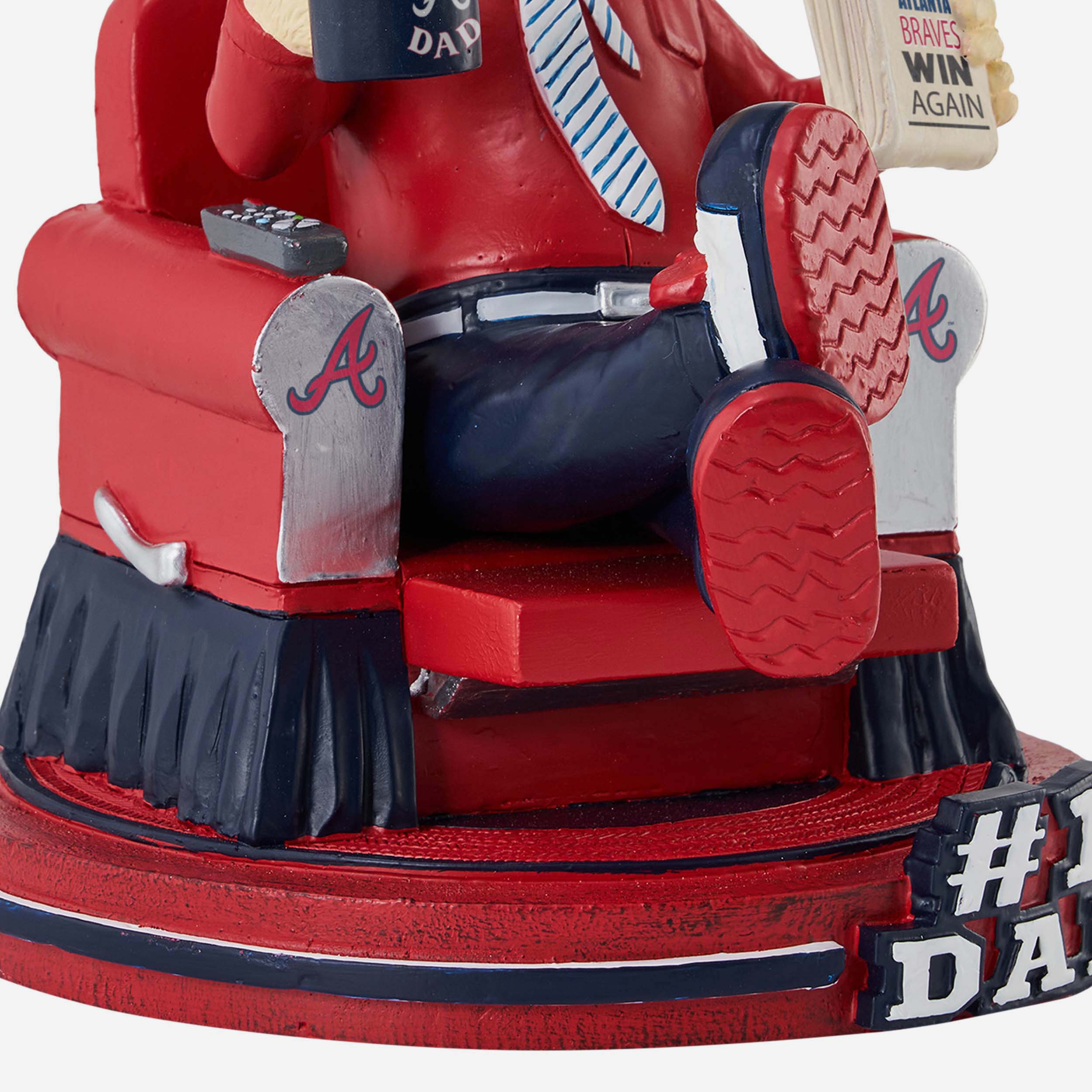 Blooper Atlanta Braves No 1 Dad Mascot Bobblehead - Image 3