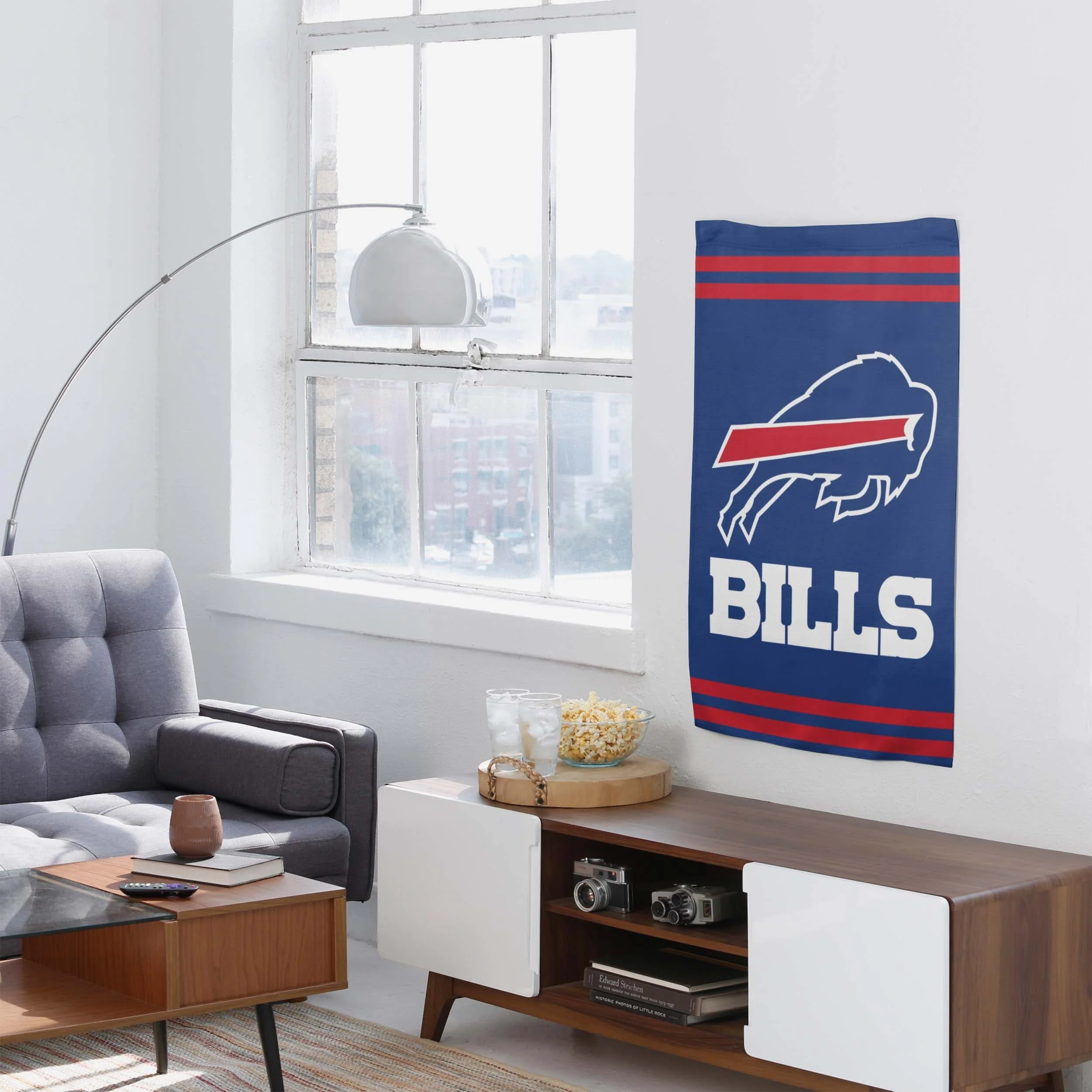 Buffalo Bills Big Logo Vertical Flag - Image 4