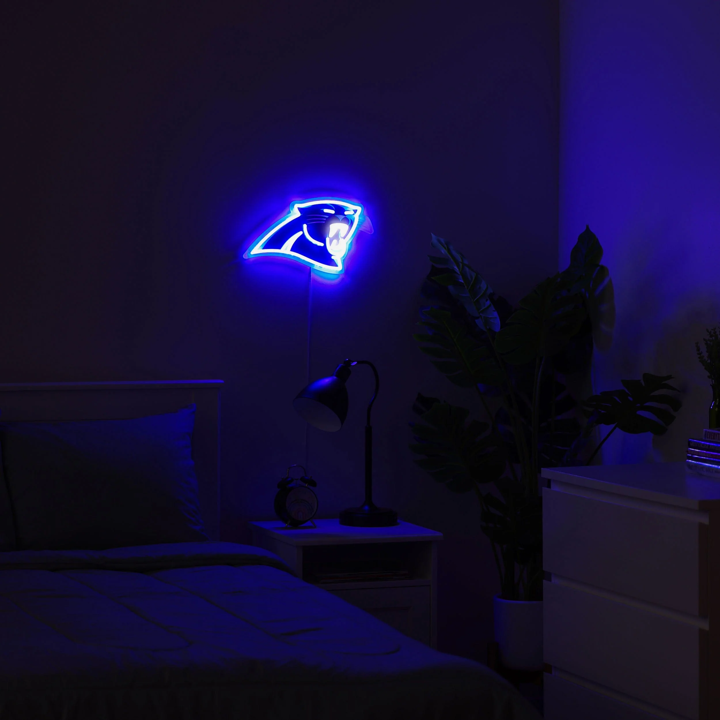 Carolina Panthers LED Neon Light Up Team Logo Sign - Image 3