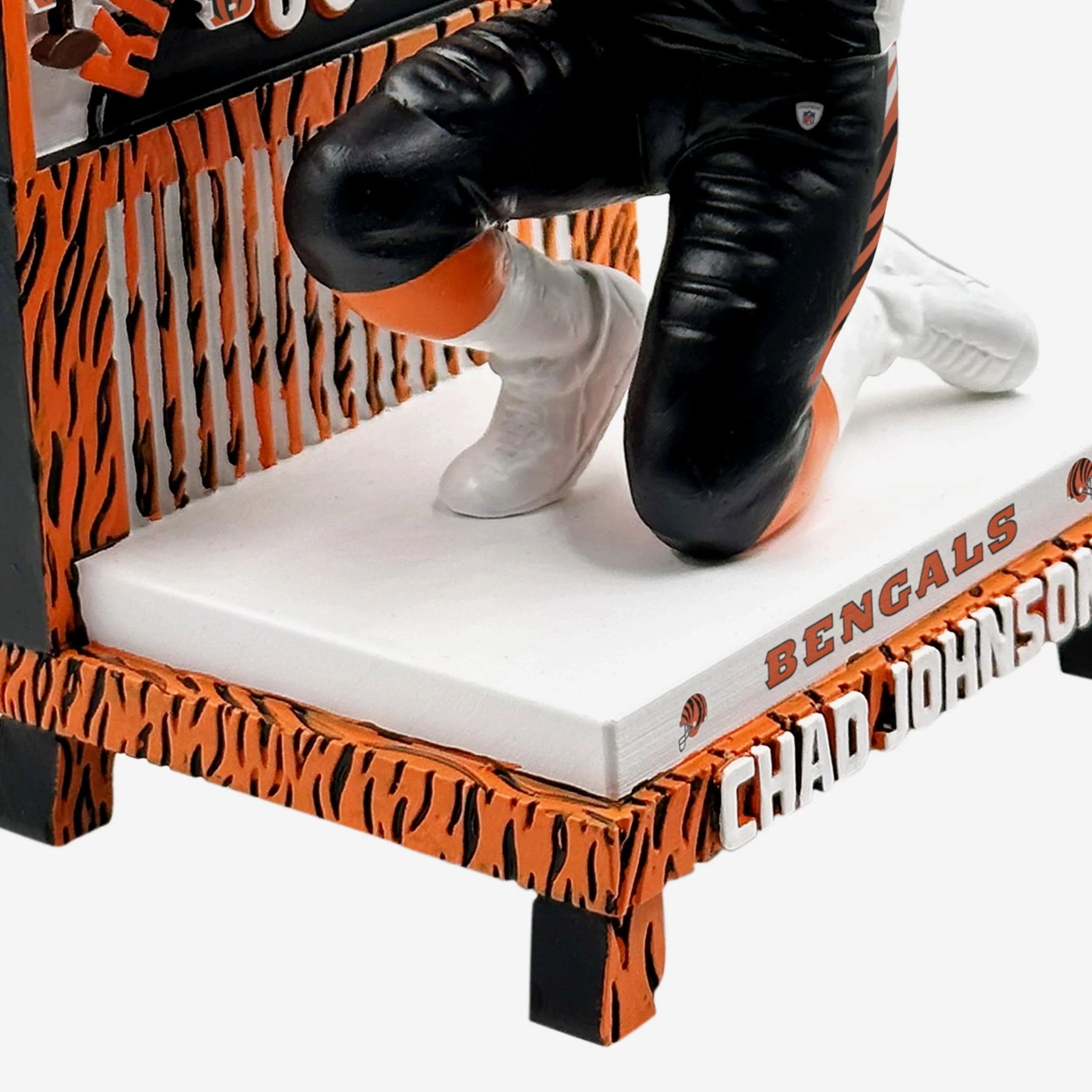 Chad Johnson Cincinnati Bengals Kiss the Baby Ochocinco Bobblehead - Image 3