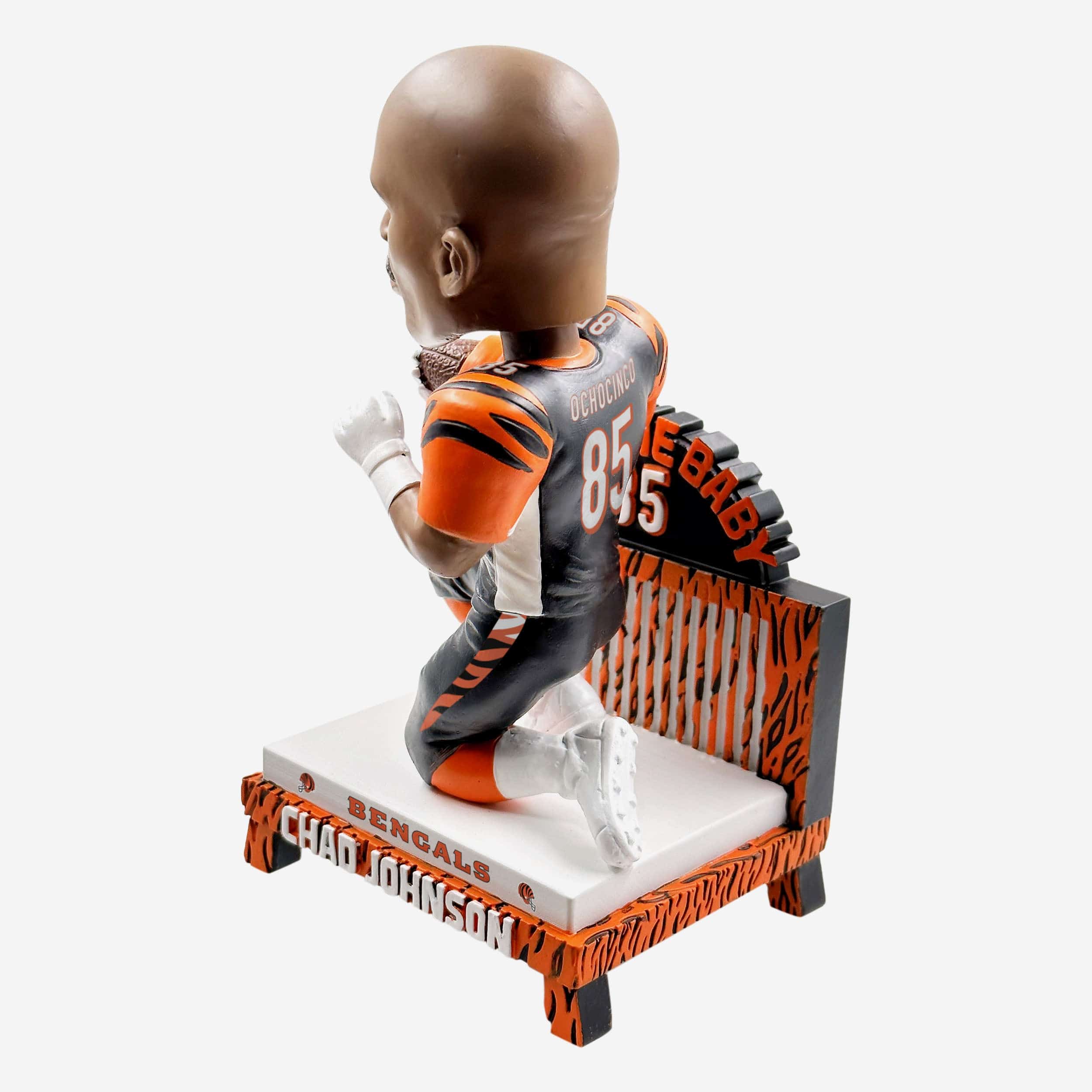 Chad Johnson Cincinnati Bengals Kiss the Baby Ochocinco Bobblehead - Image 4