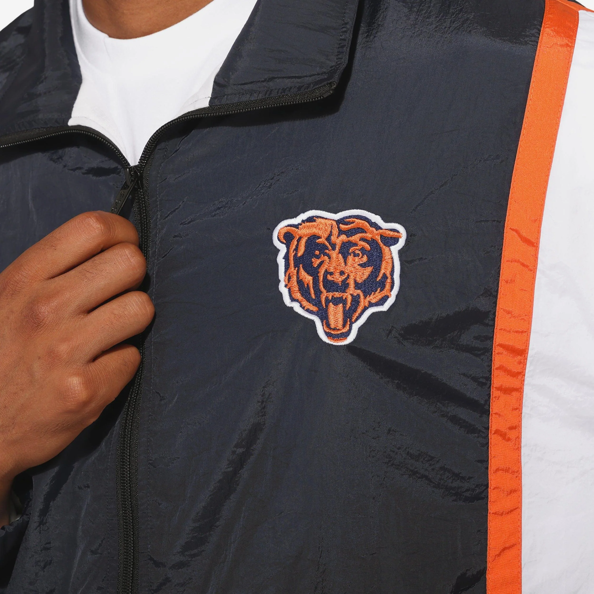 Chicago Bears Nylon Crinkle Gameday Jacket - Image 3