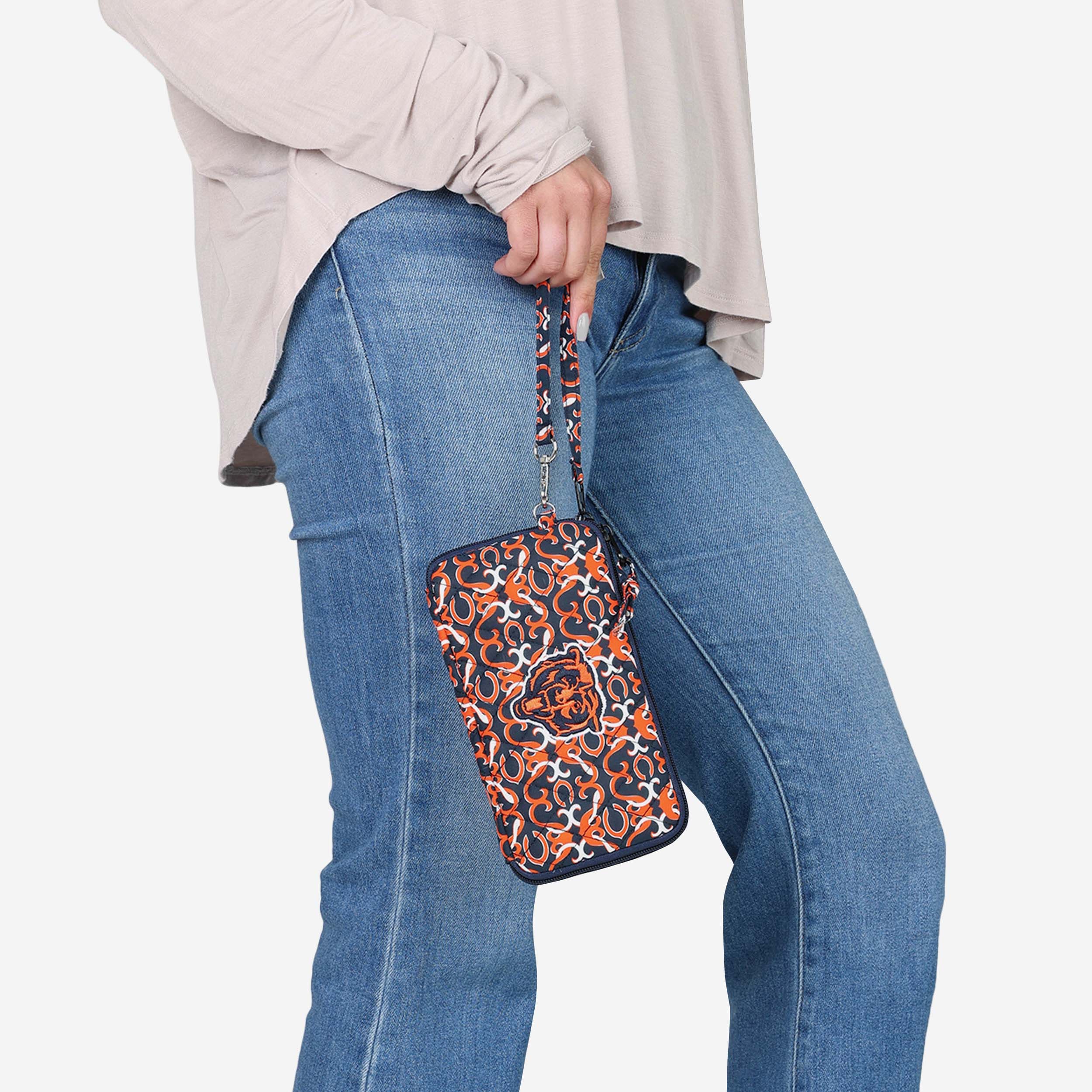 Chicago Bears Quilted Printed Wristlet - Image 2