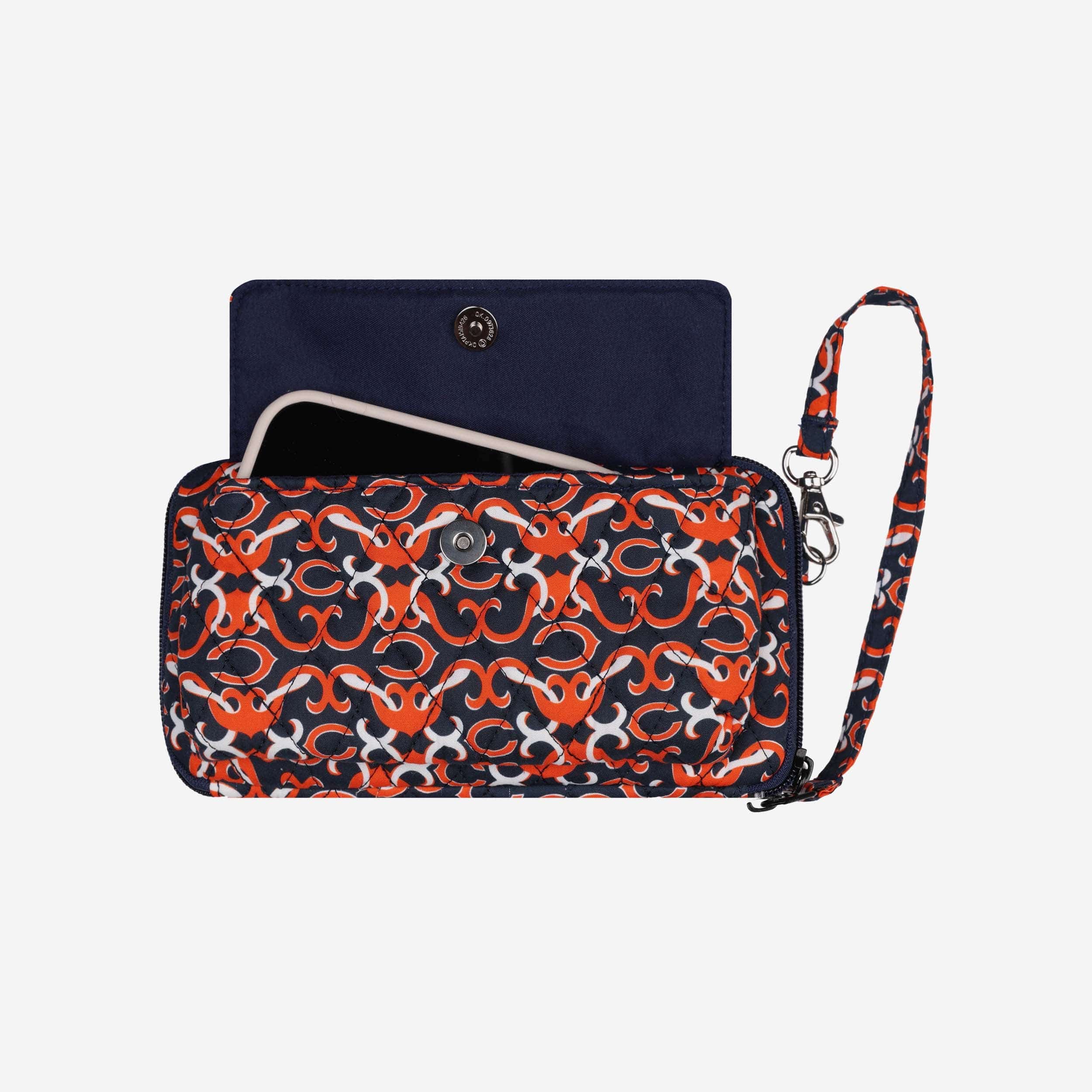 Chicago Bears Quilted Printed Wristlet - Image 4