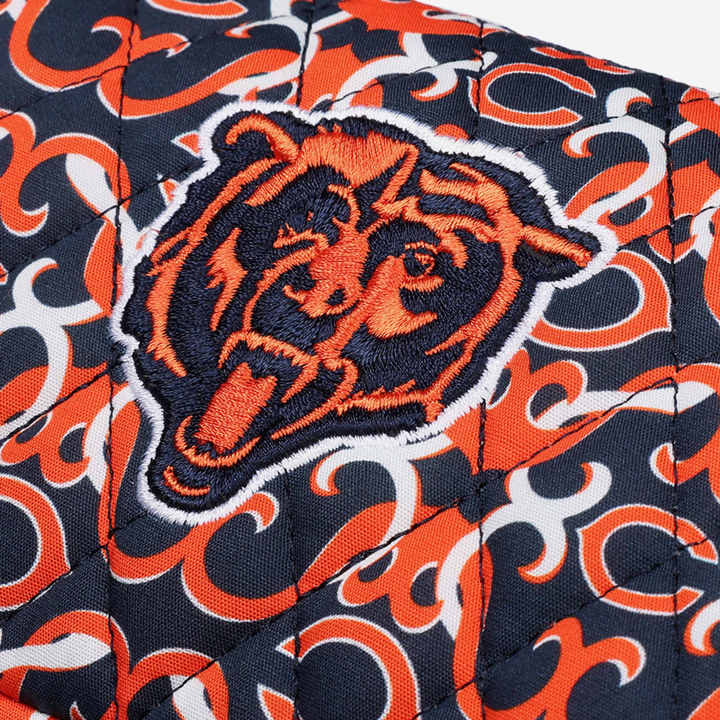 Chicago Bears Quilted Printed Wristlet - Image 6