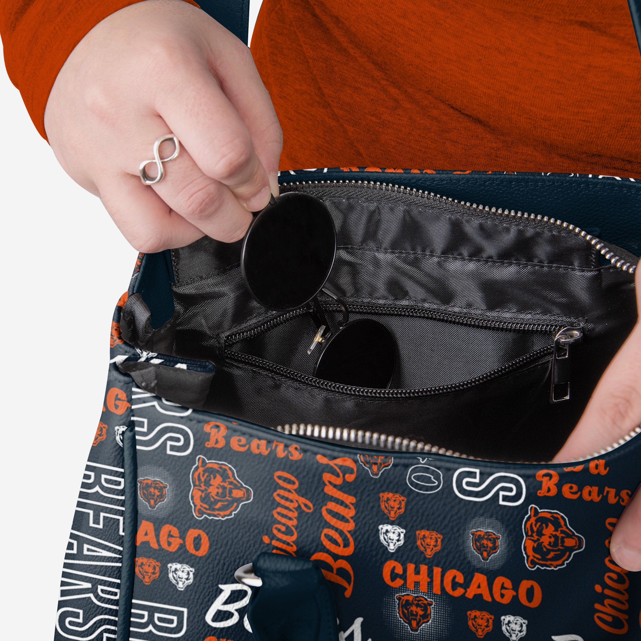 Chicago Bears Spirited Style Printed Collection Purse - Image 3