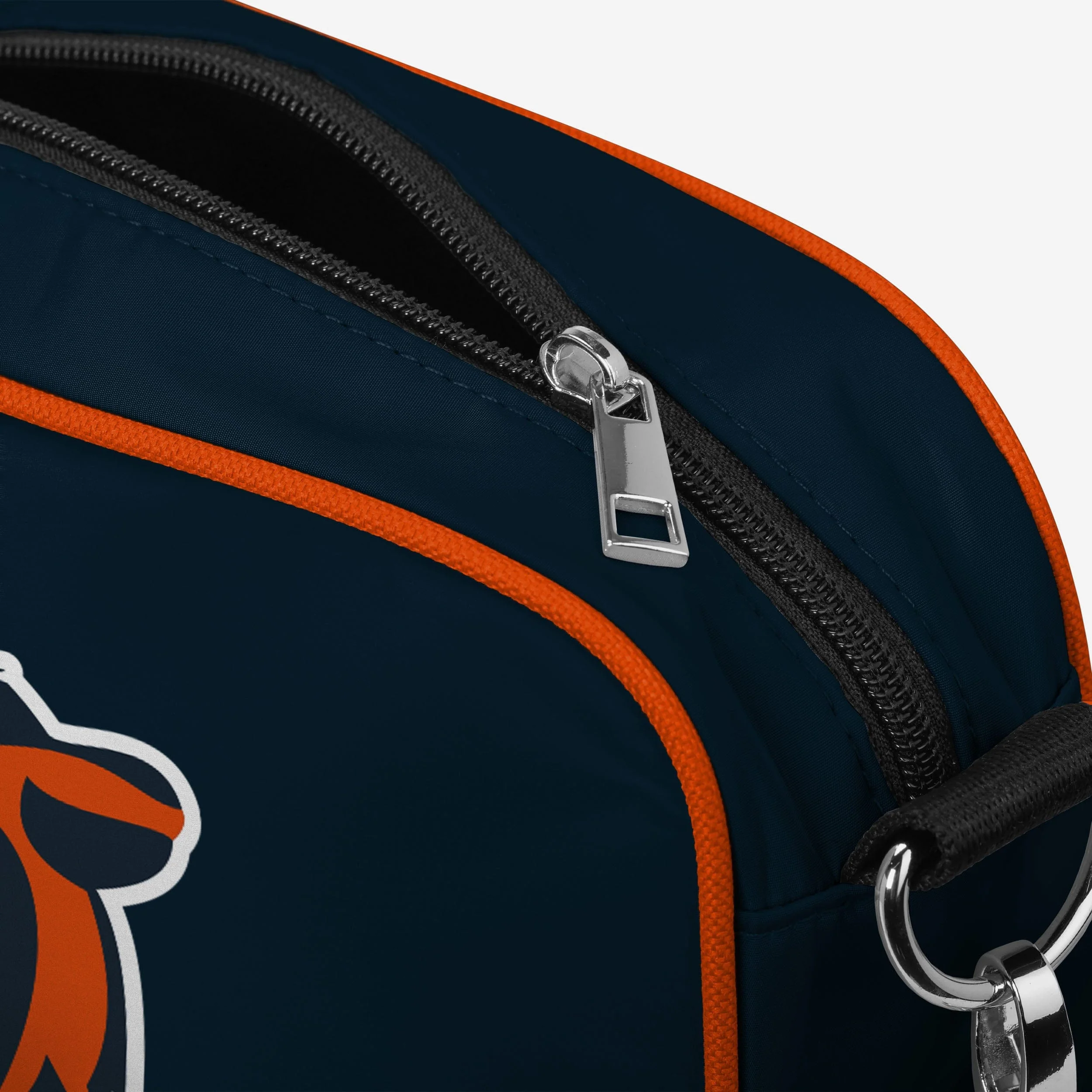 Chicago Bears Team Logo Crossbody Bag - Image 4