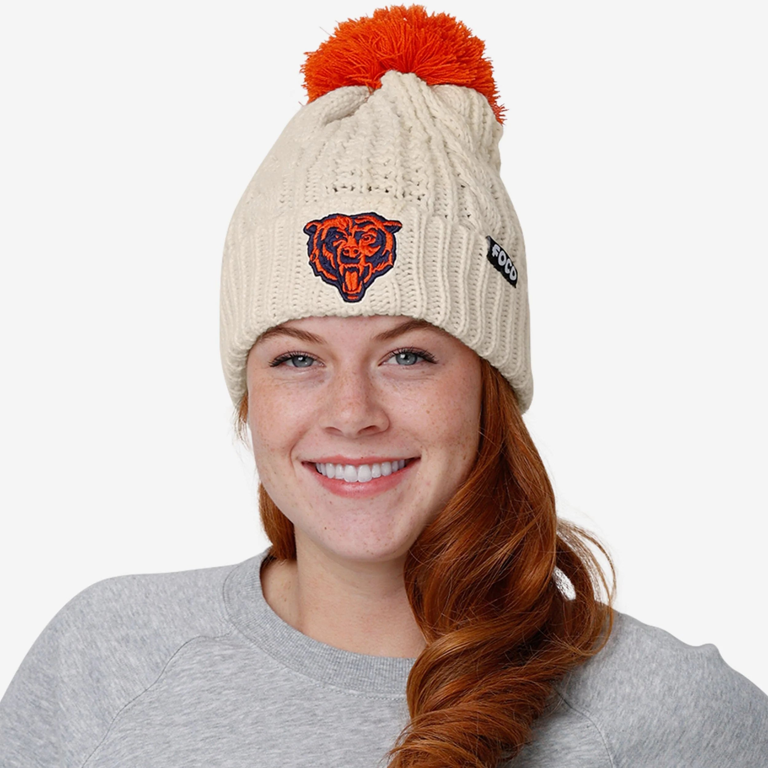 Chicago Bears Womens Primary Logo White Cable Knit Pom Beanie - Image 3