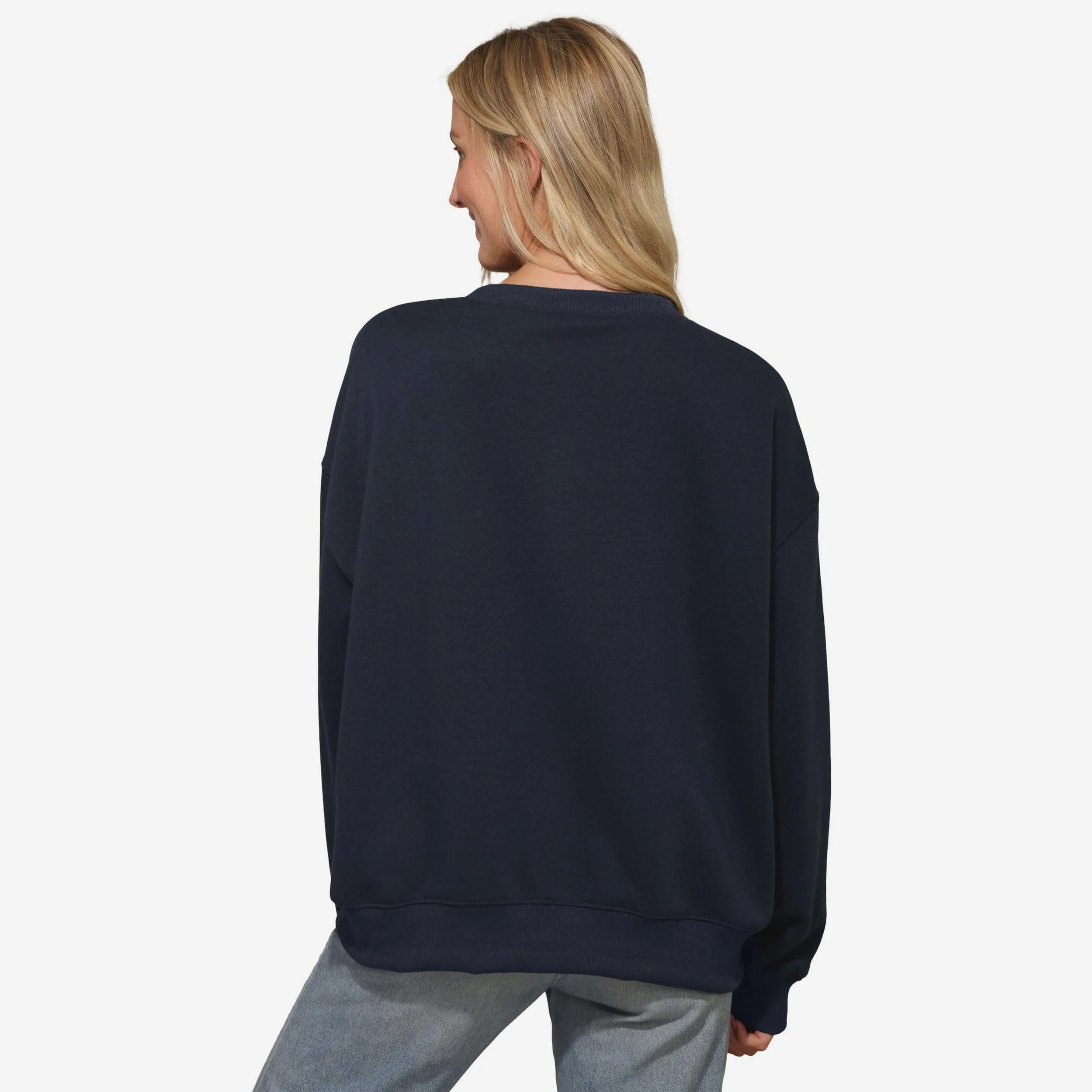 Chicago Bears Womens Rhinestone Logo Oversized Crew Neck Sweatshirt - Image 3
