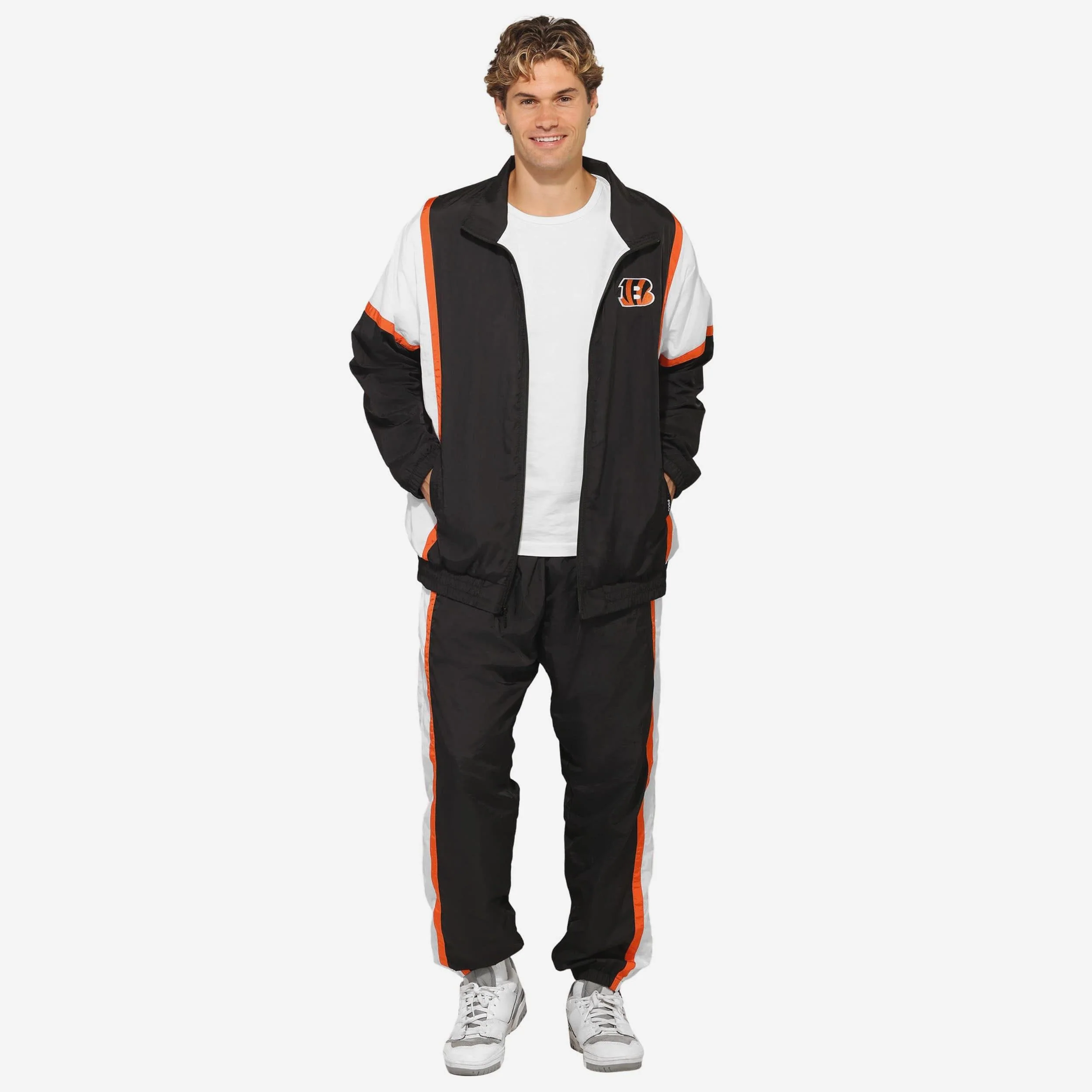 Cincinnati Bengals Nylon Crinkle Gameday Jacket - Image 5