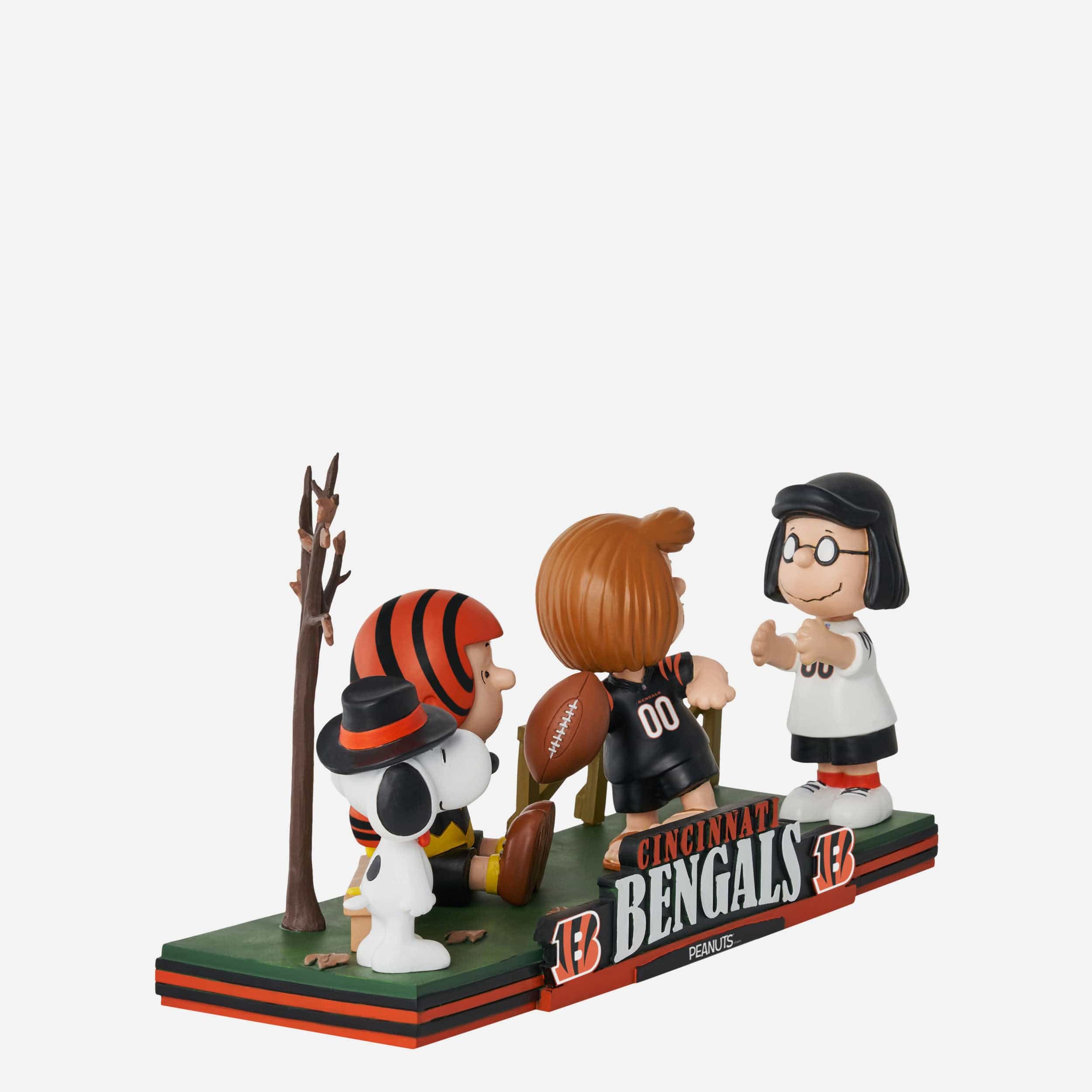 Cincinnati Bengals Peanuts Gang Mini Bobblehead Scene - Image 7