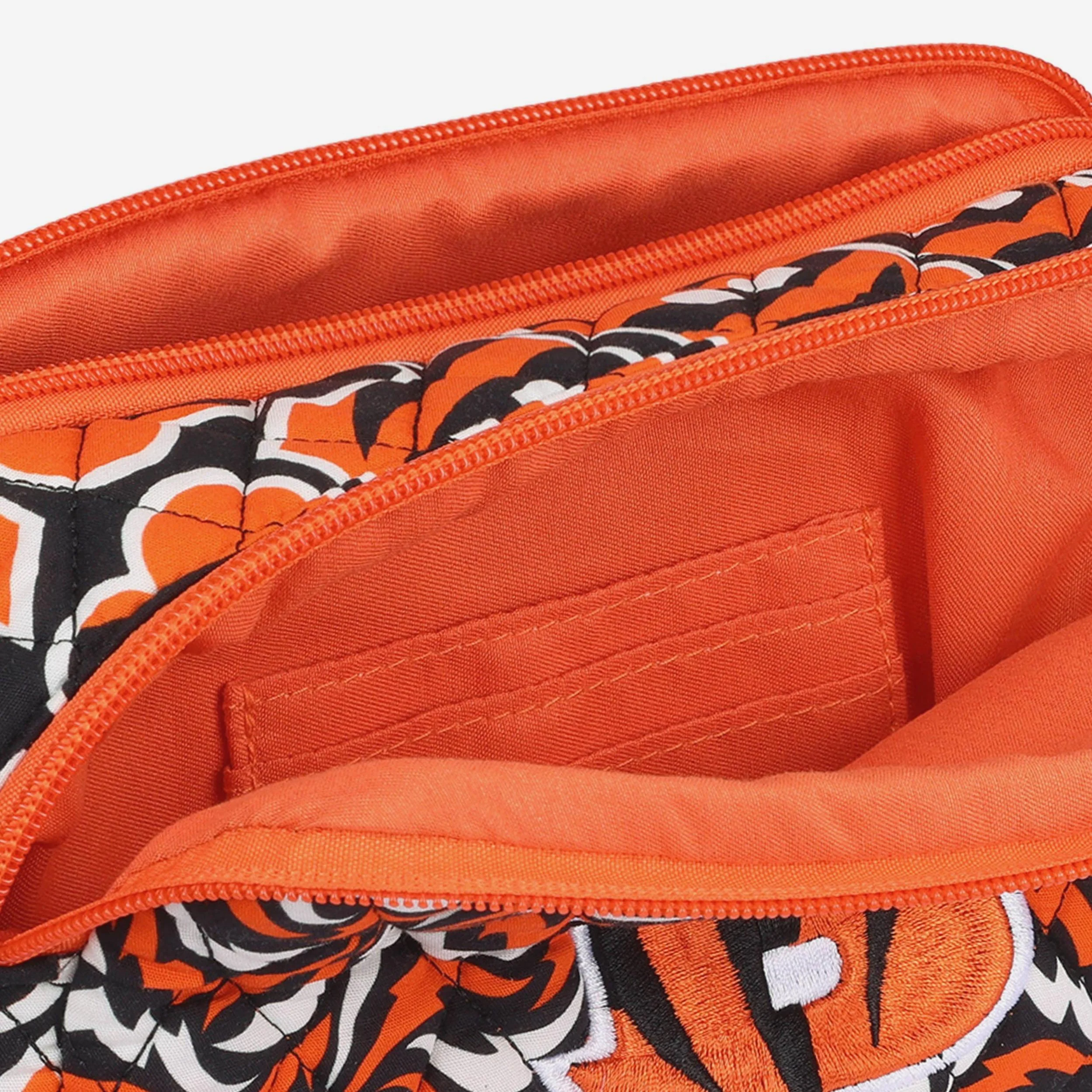 Cincinnati Bengals Quilted Crossbody Bag - Image 4