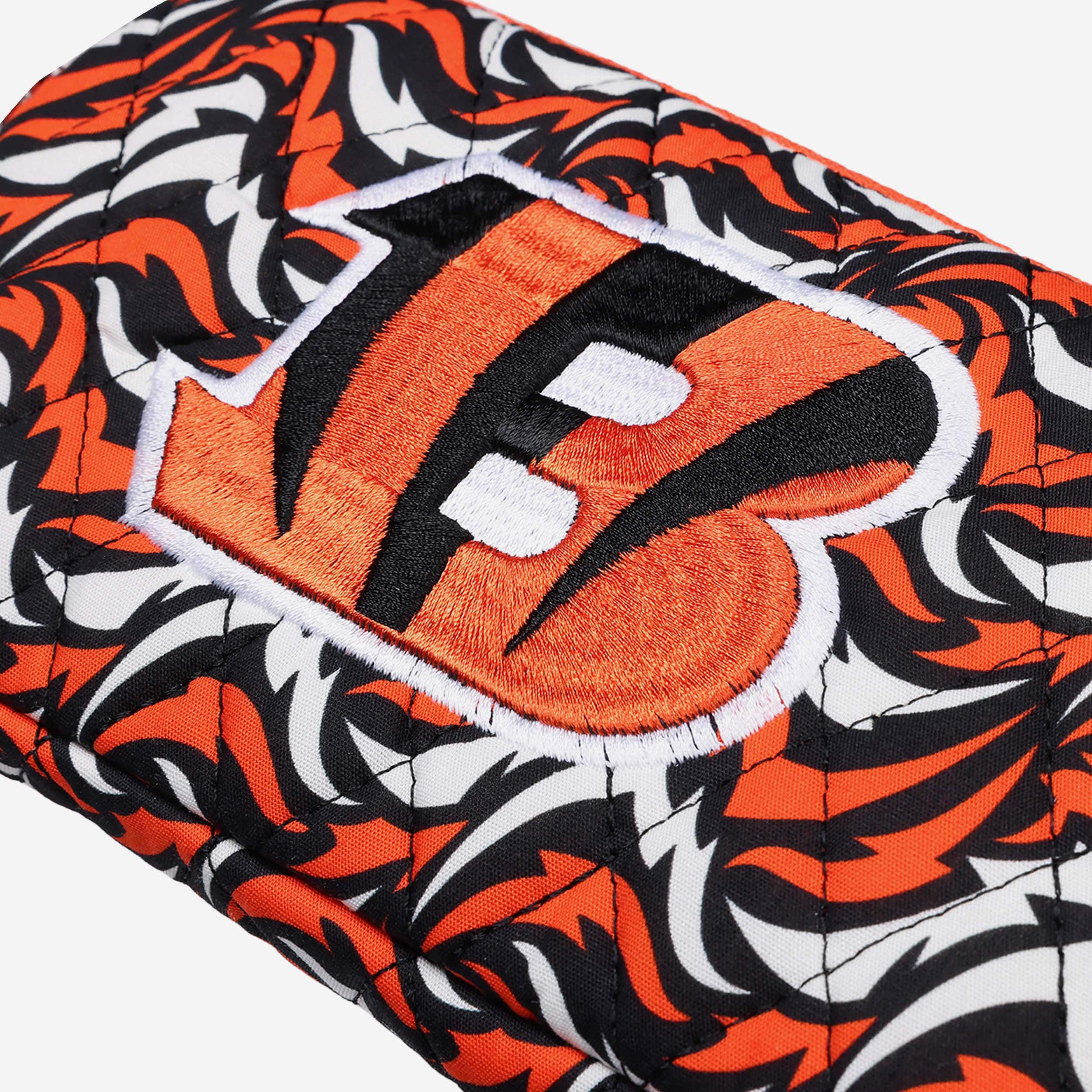 Cincinnati Bengals Quilted Printed Wristlet - Image 6