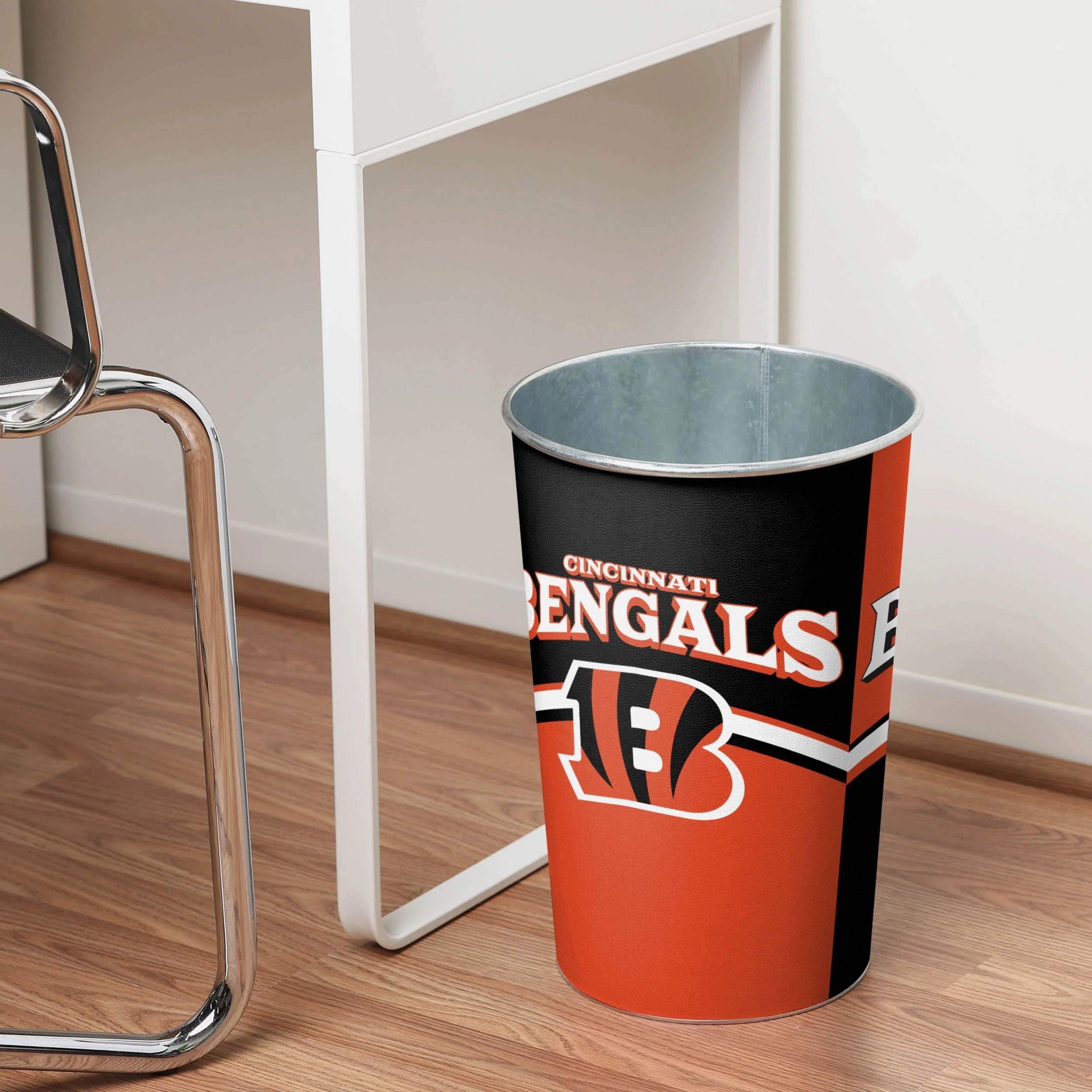 Cincinnati Bengals Team Stripe Trash Can - Image 2