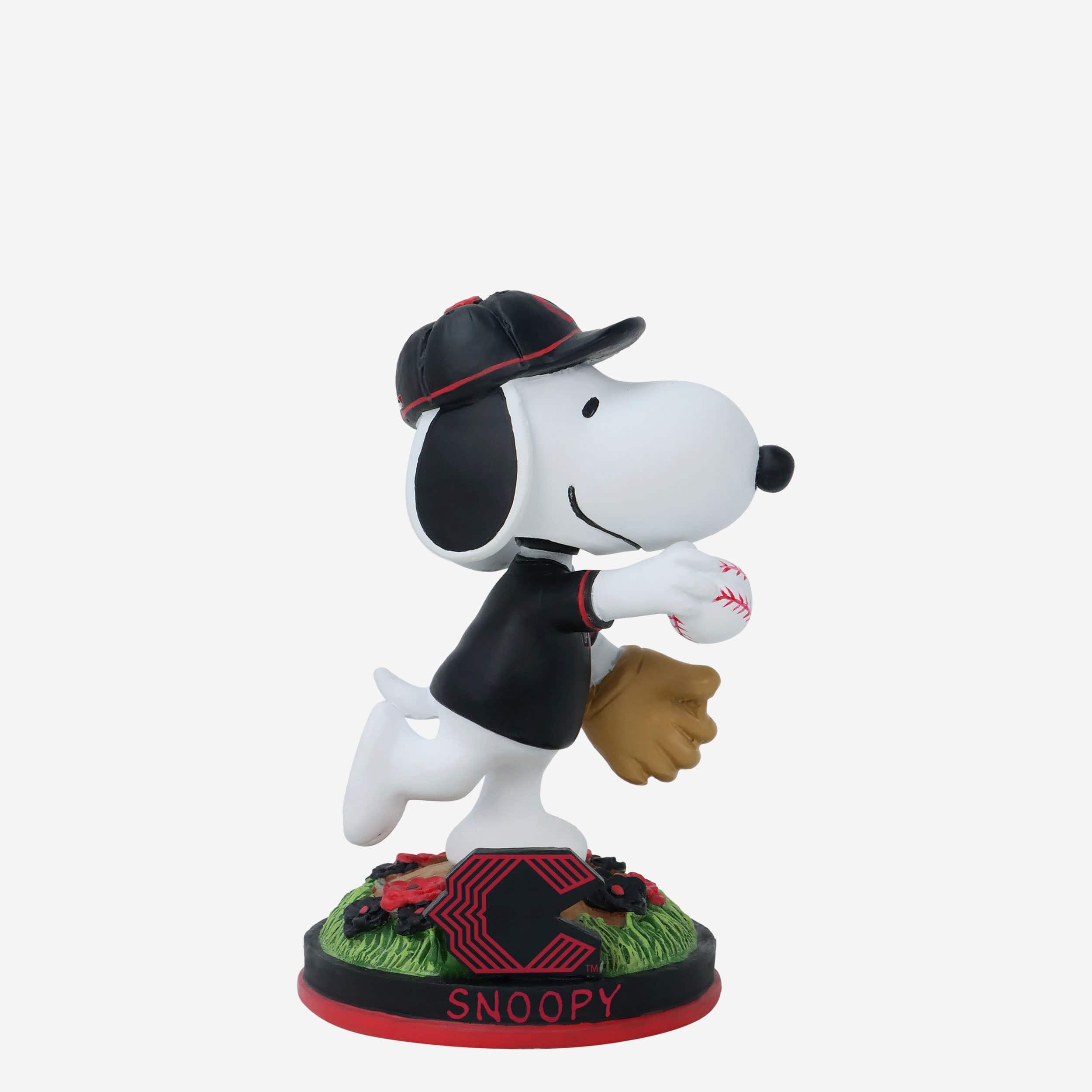Cincinnati Reds Snoopy Peanuts City Connect Bobblehead