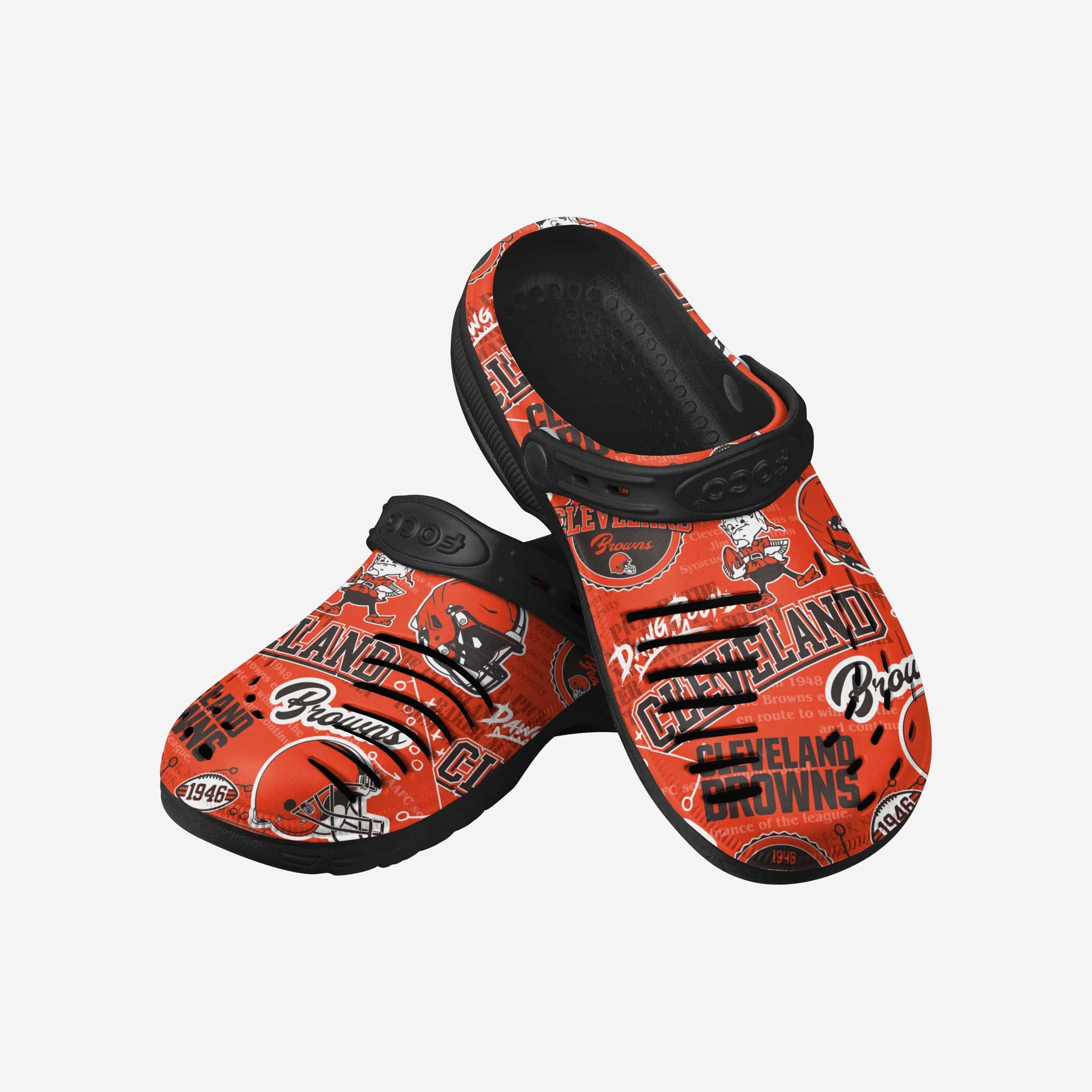 Cleveland Browns Historic Print Clog With Strap - Image 3