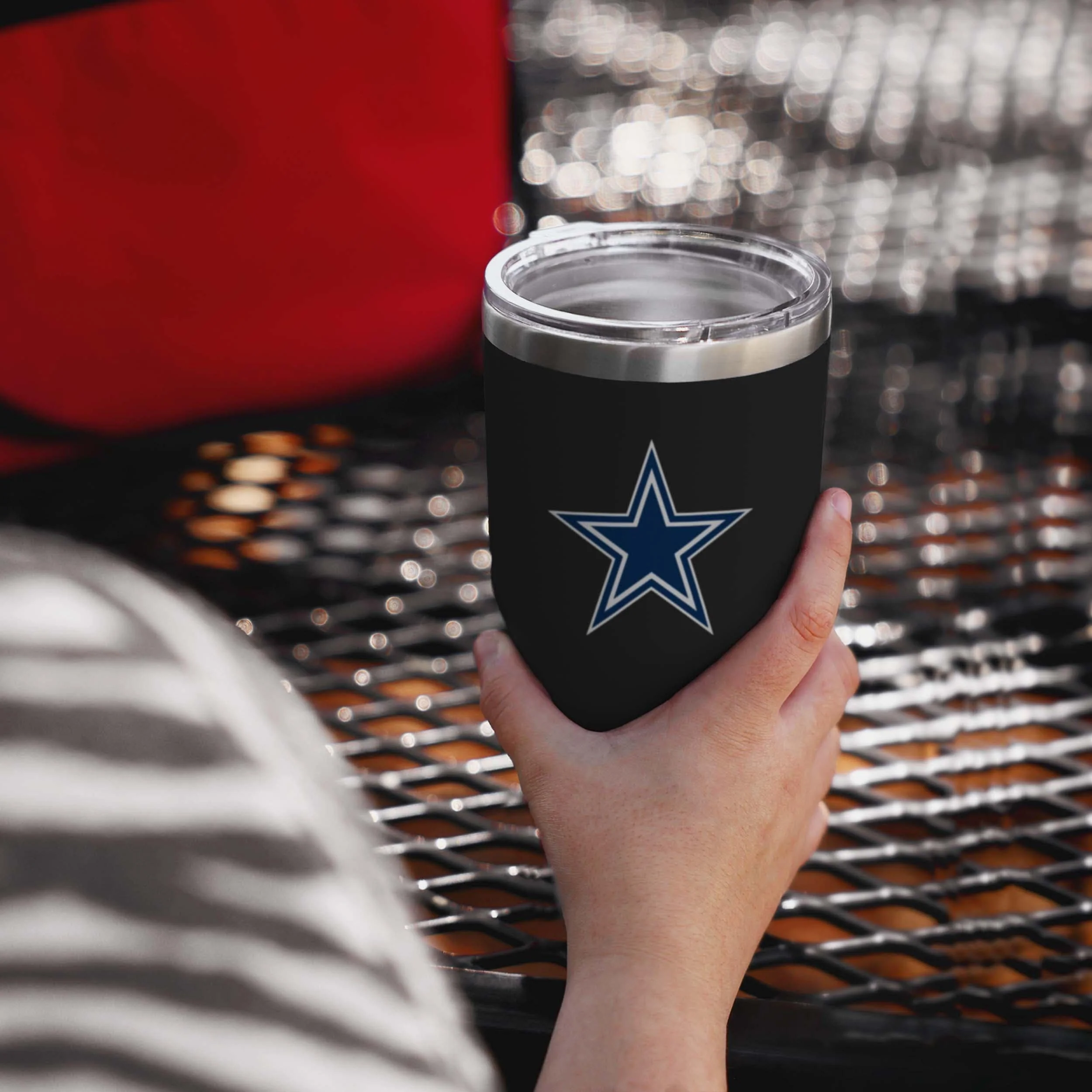 Dallas Cowboys Black Team Logo 30 oz Tumbler - Image 2