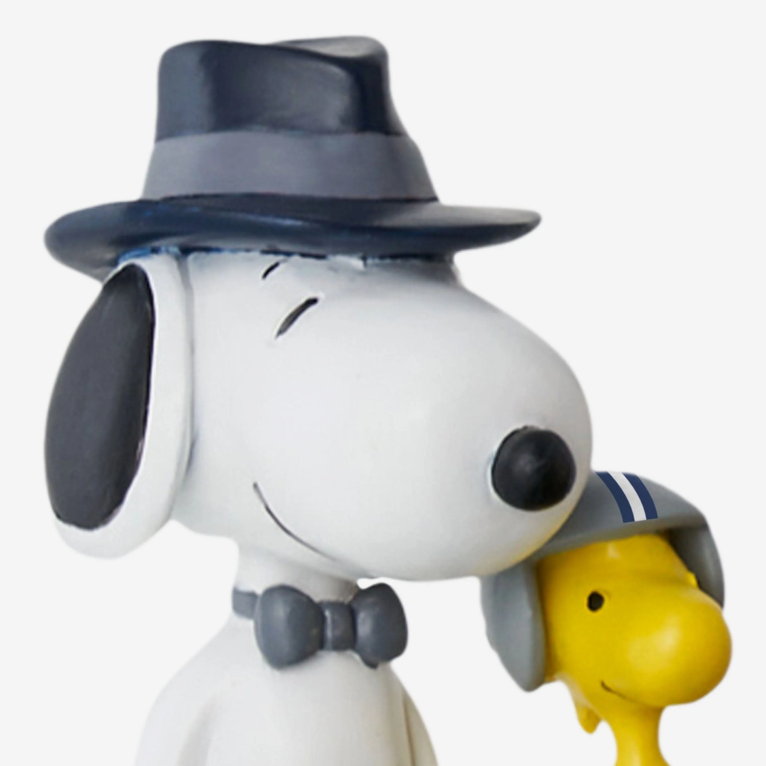 Dallas Cowboys Peanuts Gang Mini Bobblehead Scene - Image 4