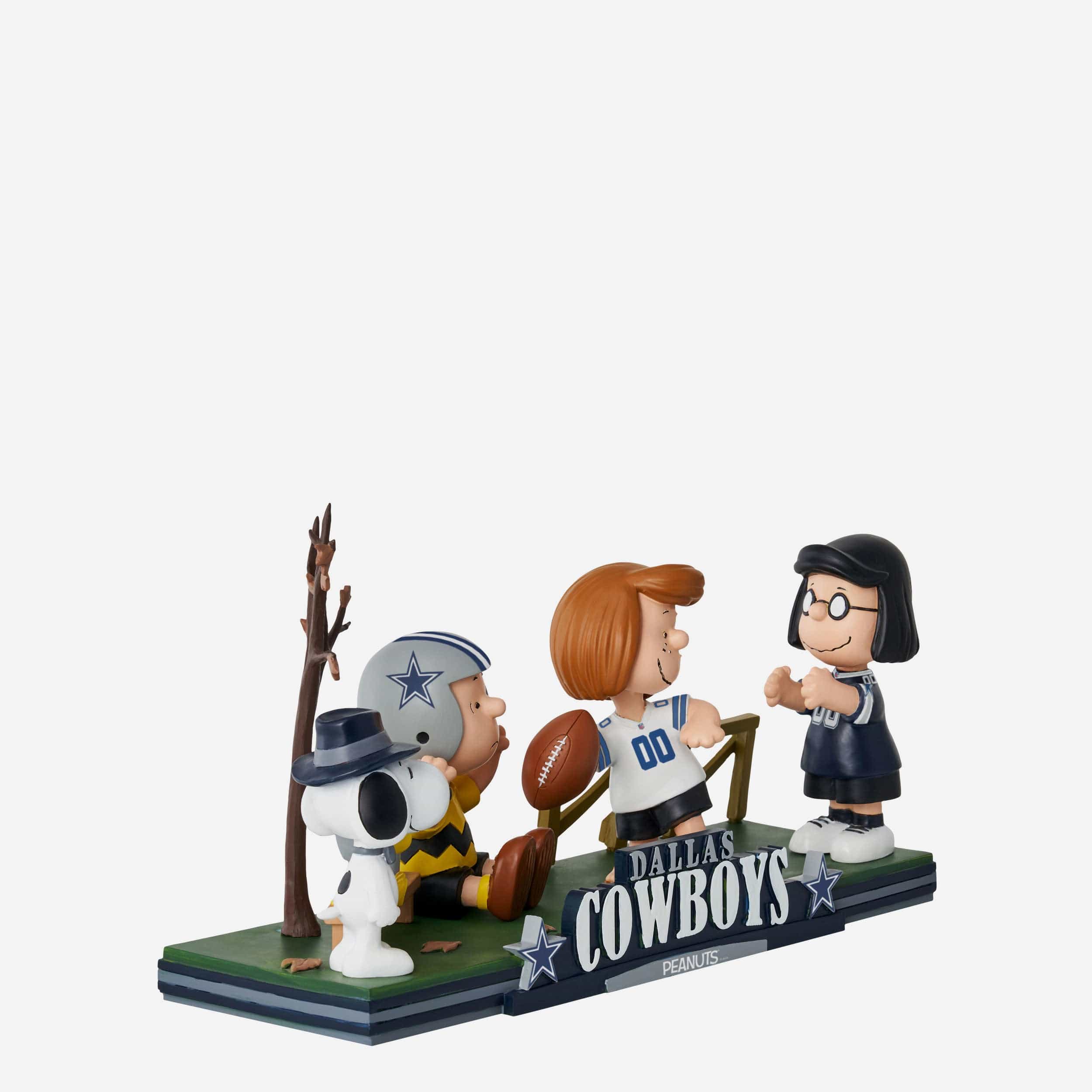 Dallas Cowboys Peanuts Gang Mini Bobblehead Scene - Image 7