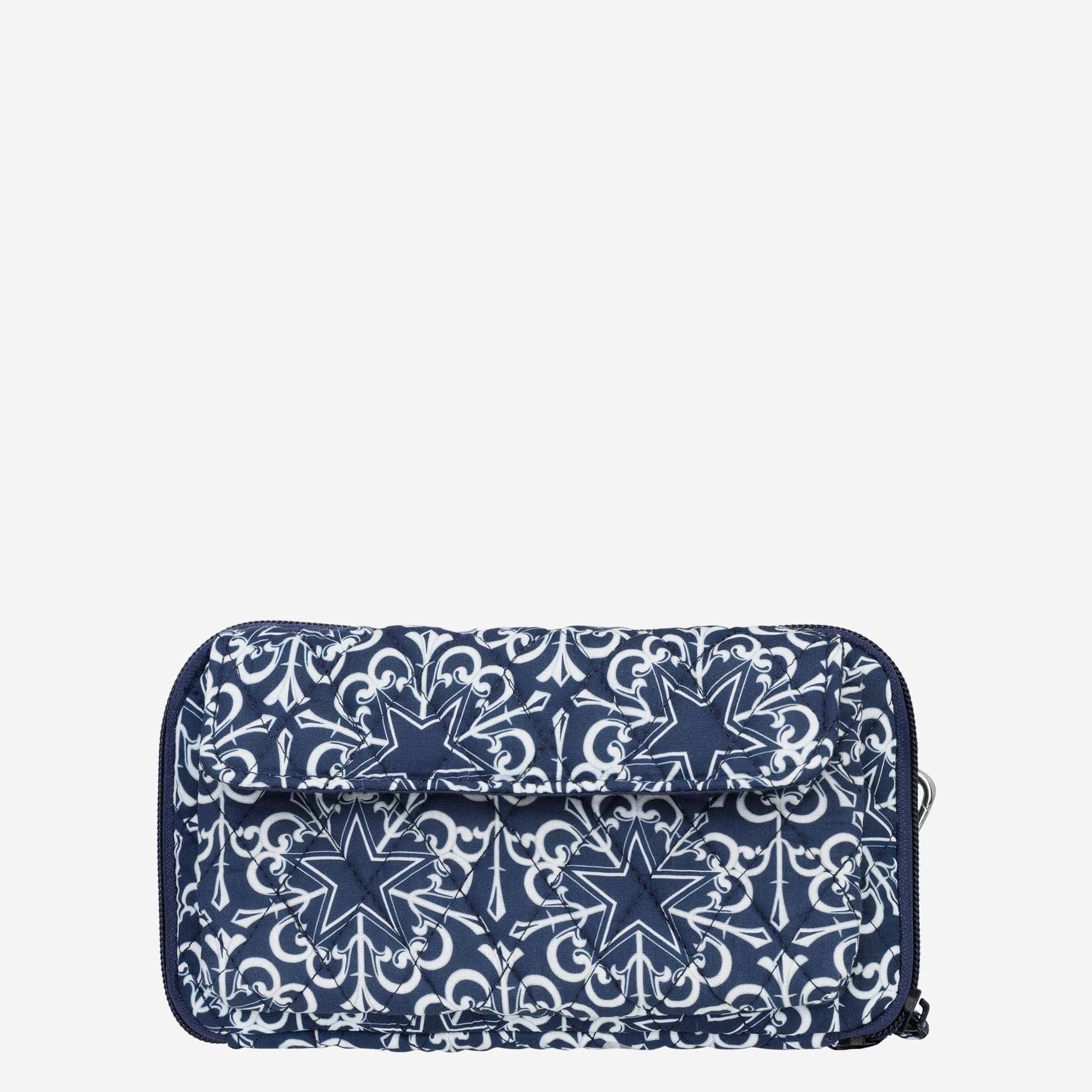 Dallas Cowboys Quilted Printed Wristlet - Image 3