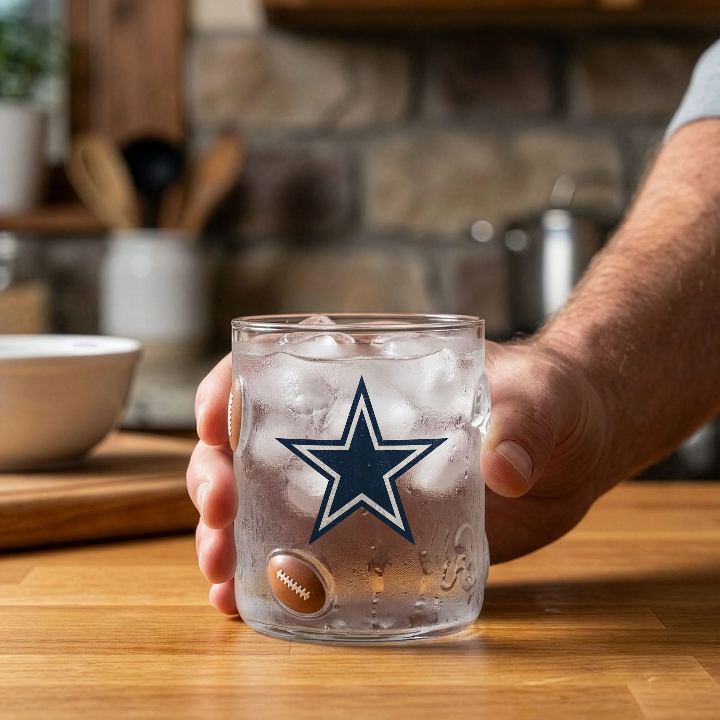 Dallas Cowboys Team Logo 17 oz Glass Cup - Image 3