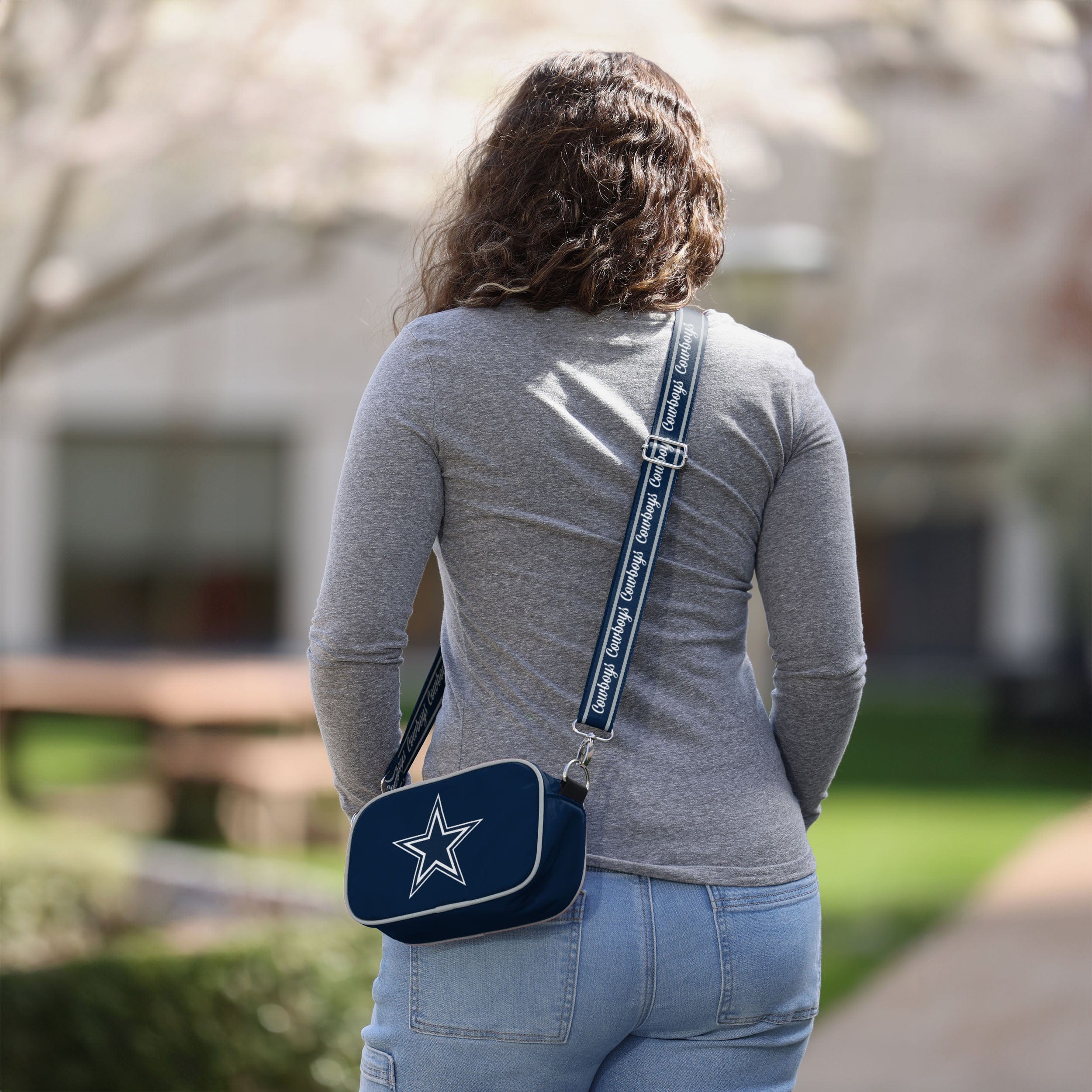 Dallas Cowboys Team Logo Crossbody Bag - Image 3