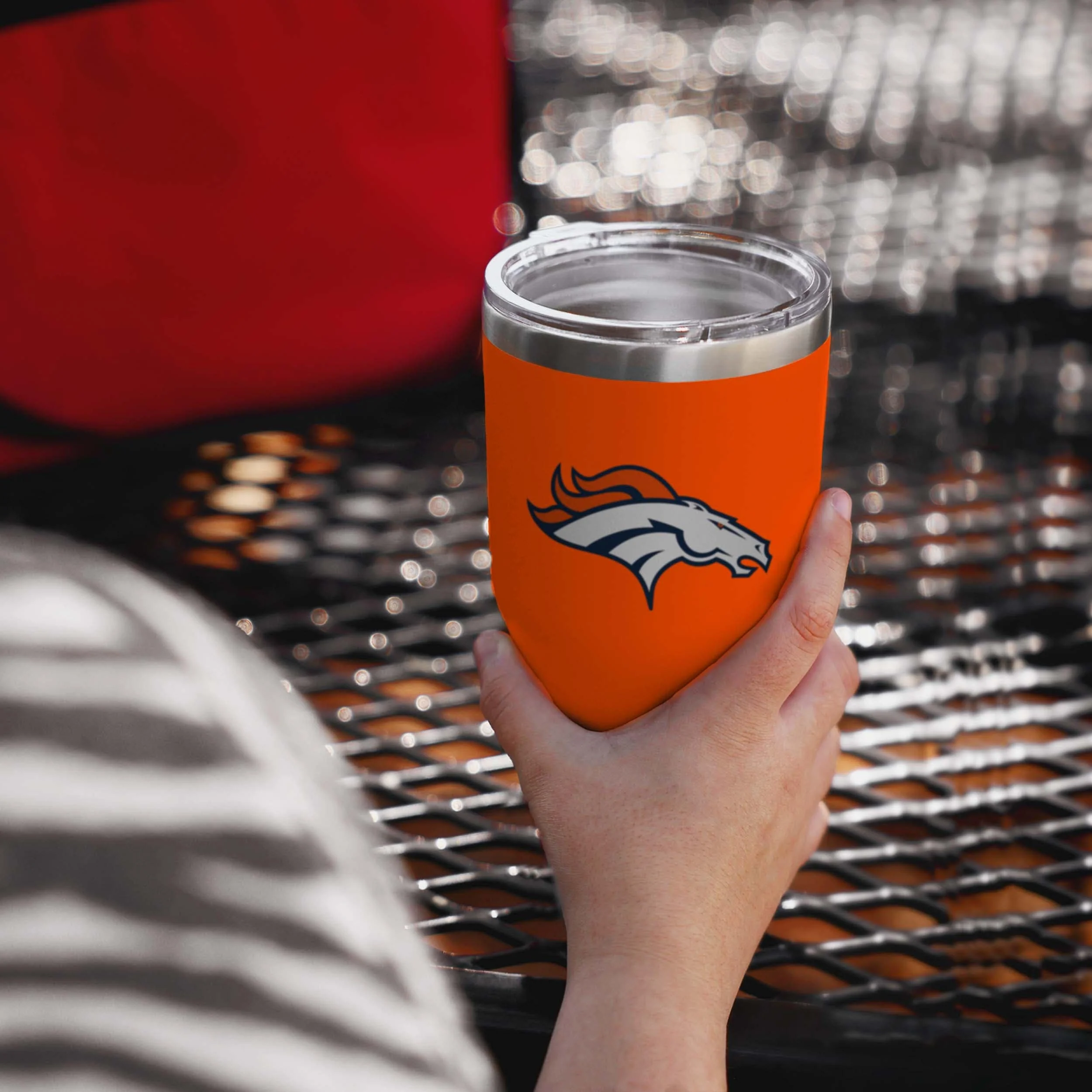 Denver Broncos Orange Team Logo 30 oz Tumbler - Image 2
