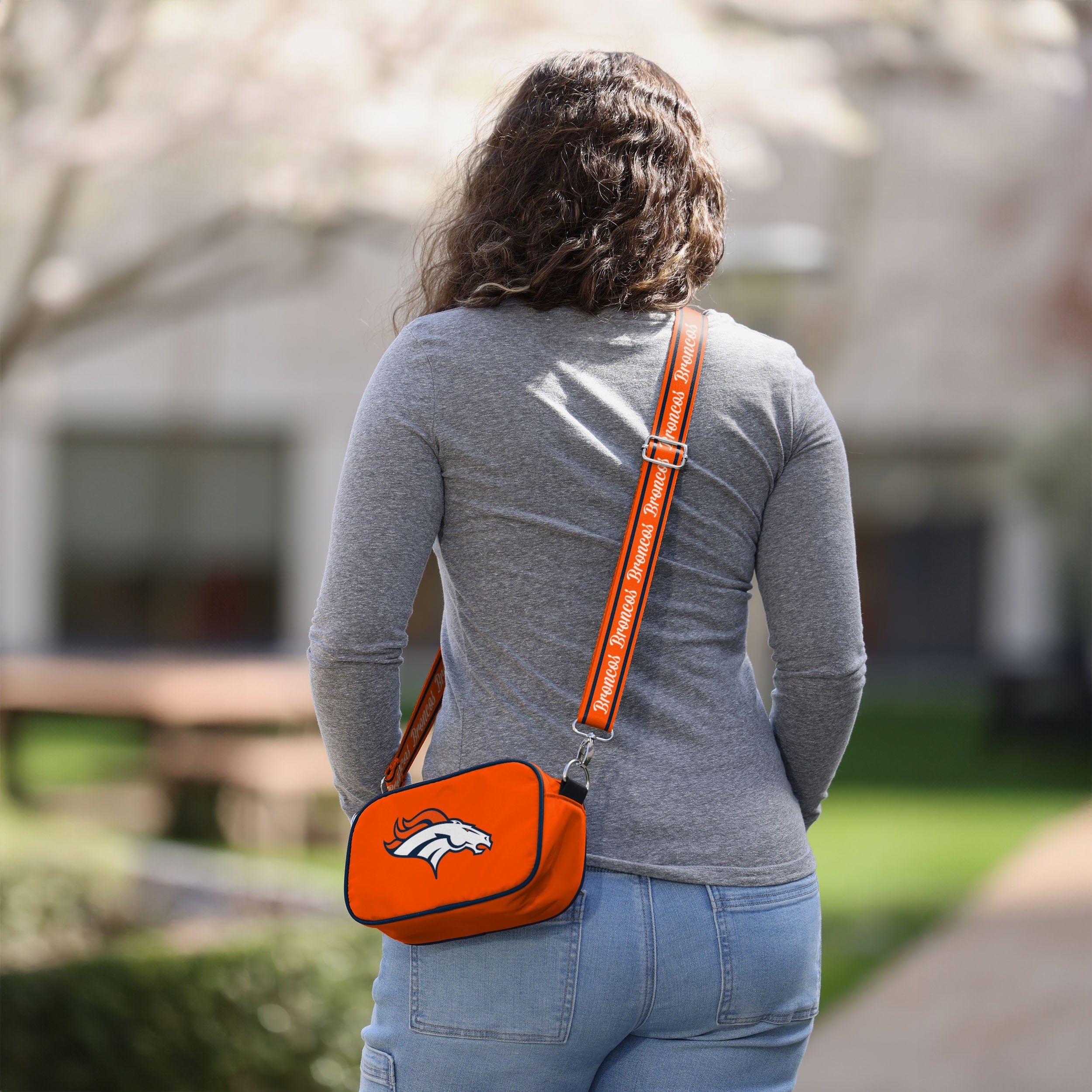 Denver Broncos Team Logo Crossbody Bag - Image 3