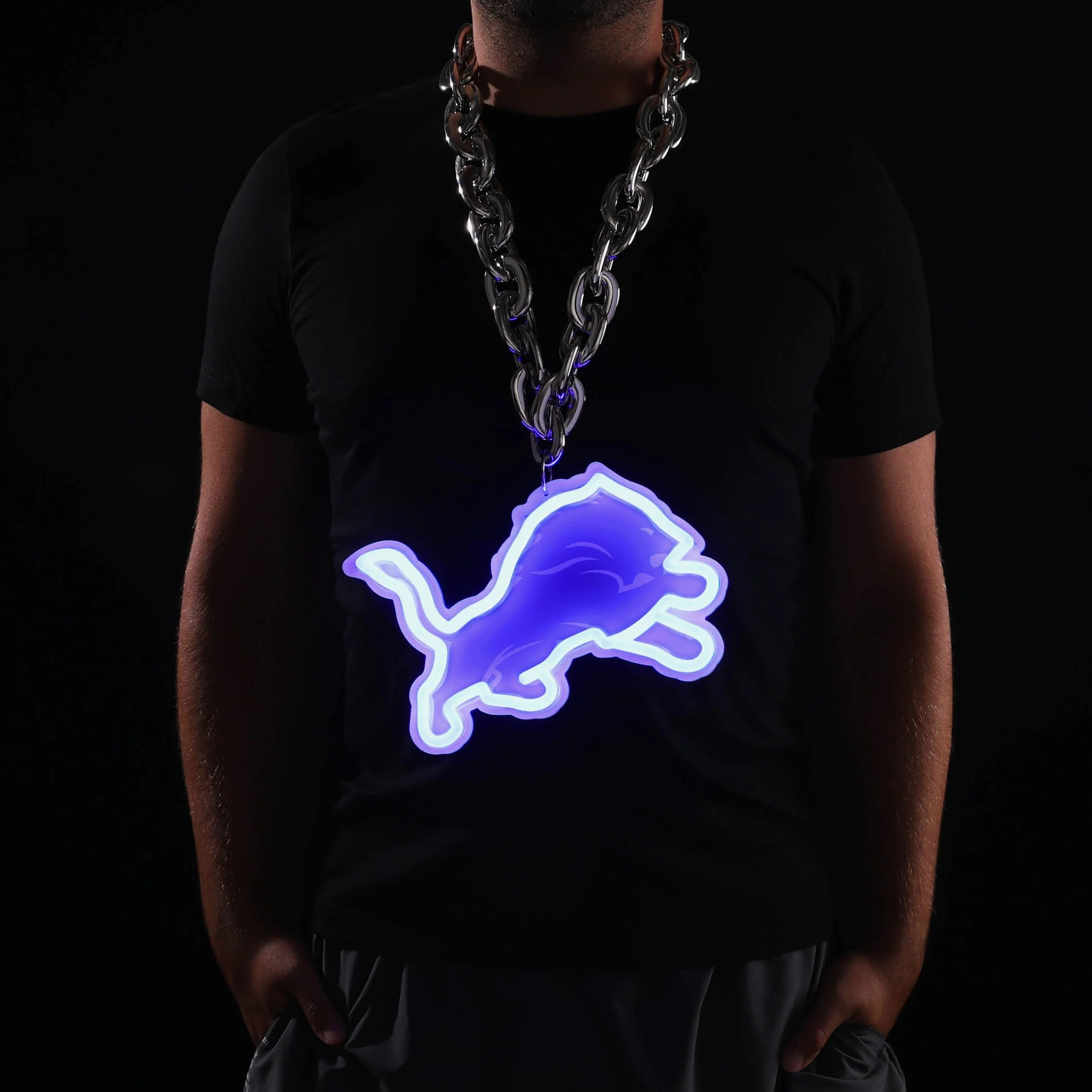 Detroit Lions Neon Light Up Big Logo Chain - Image 3