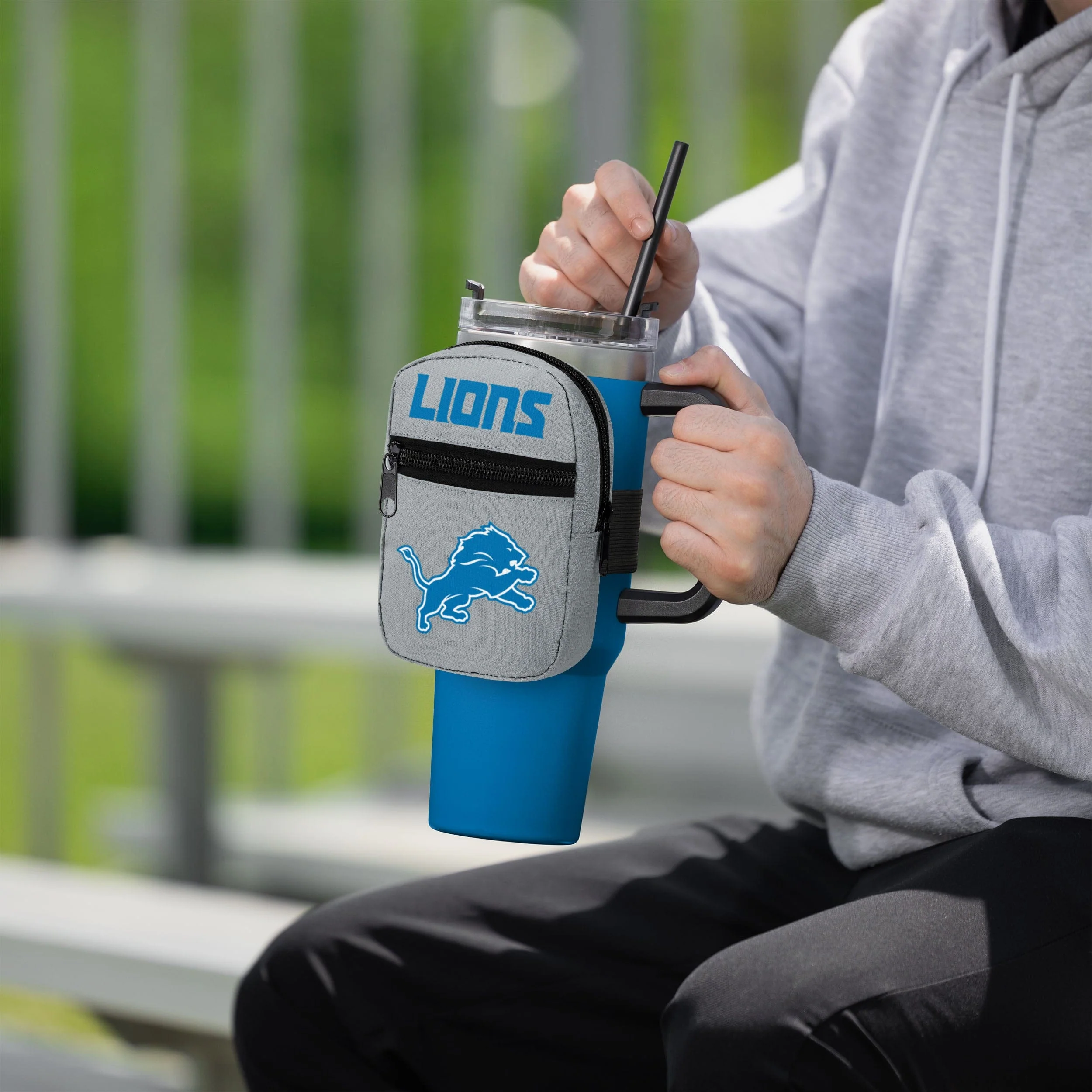 Detroit Lions Primary Logo Tumbler Fanny Pack - Image 4