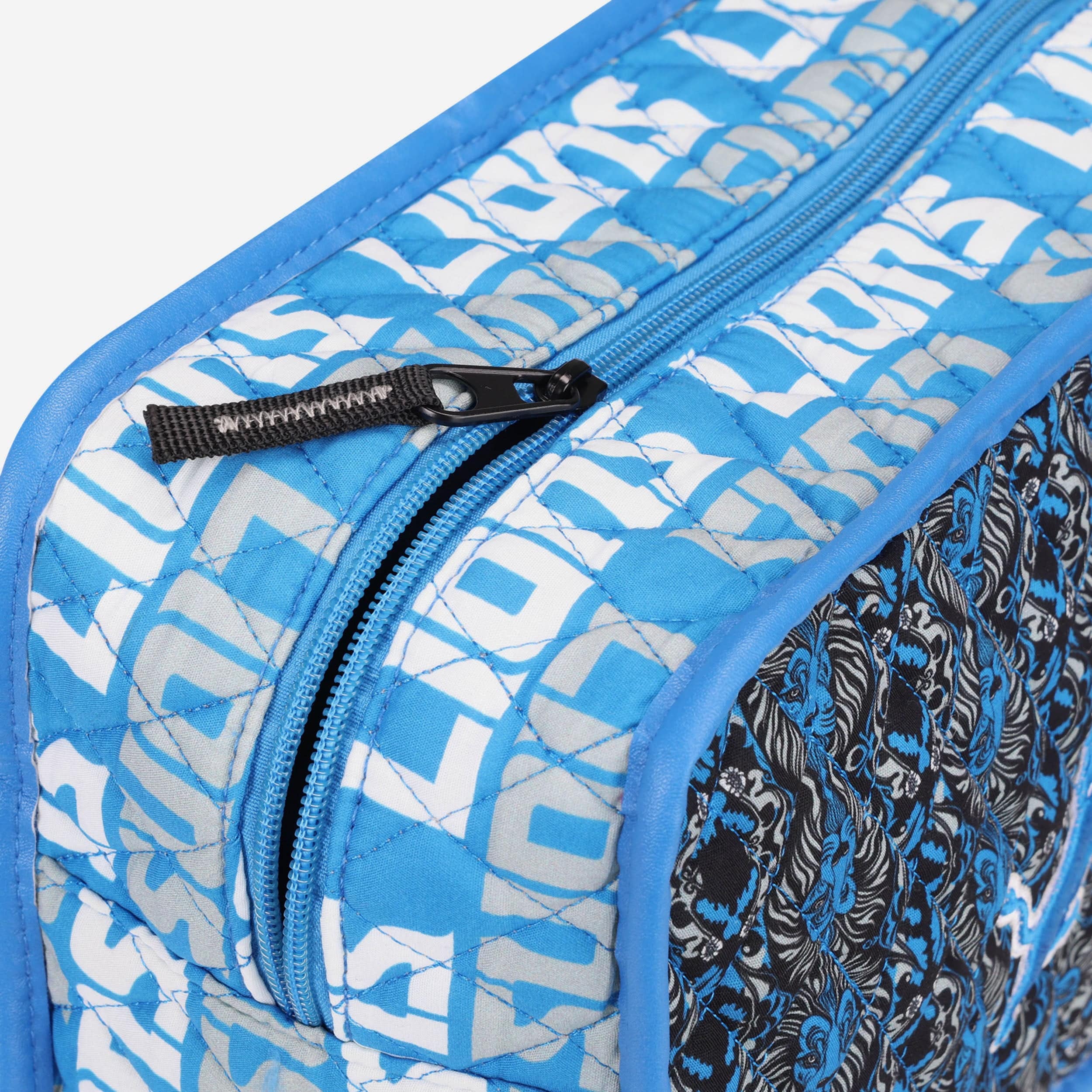 Detroit Lions Quilted Printed Cosmetic Bag - Image 4