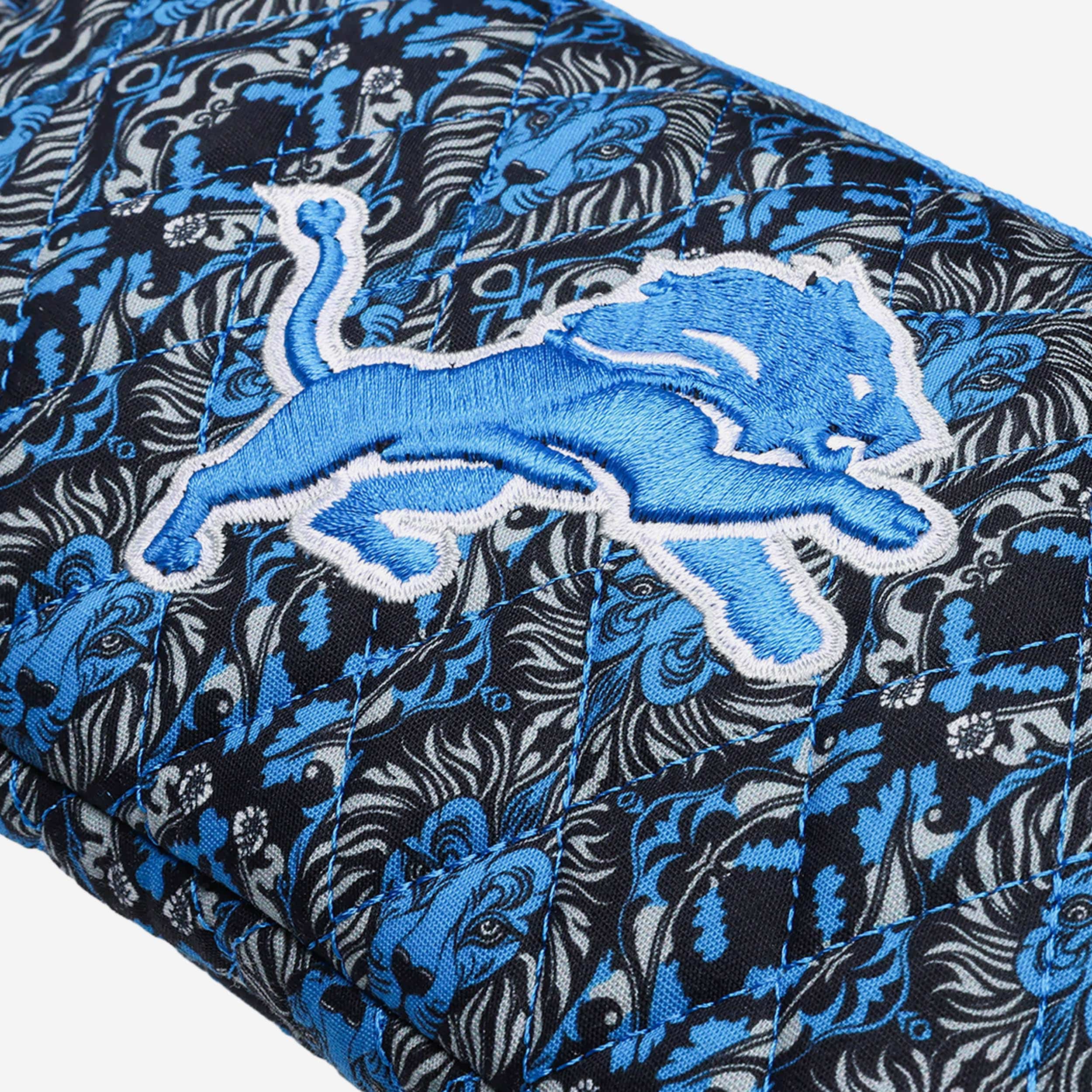 Detroit Lions Quilted Printed Wristlet - Image 6