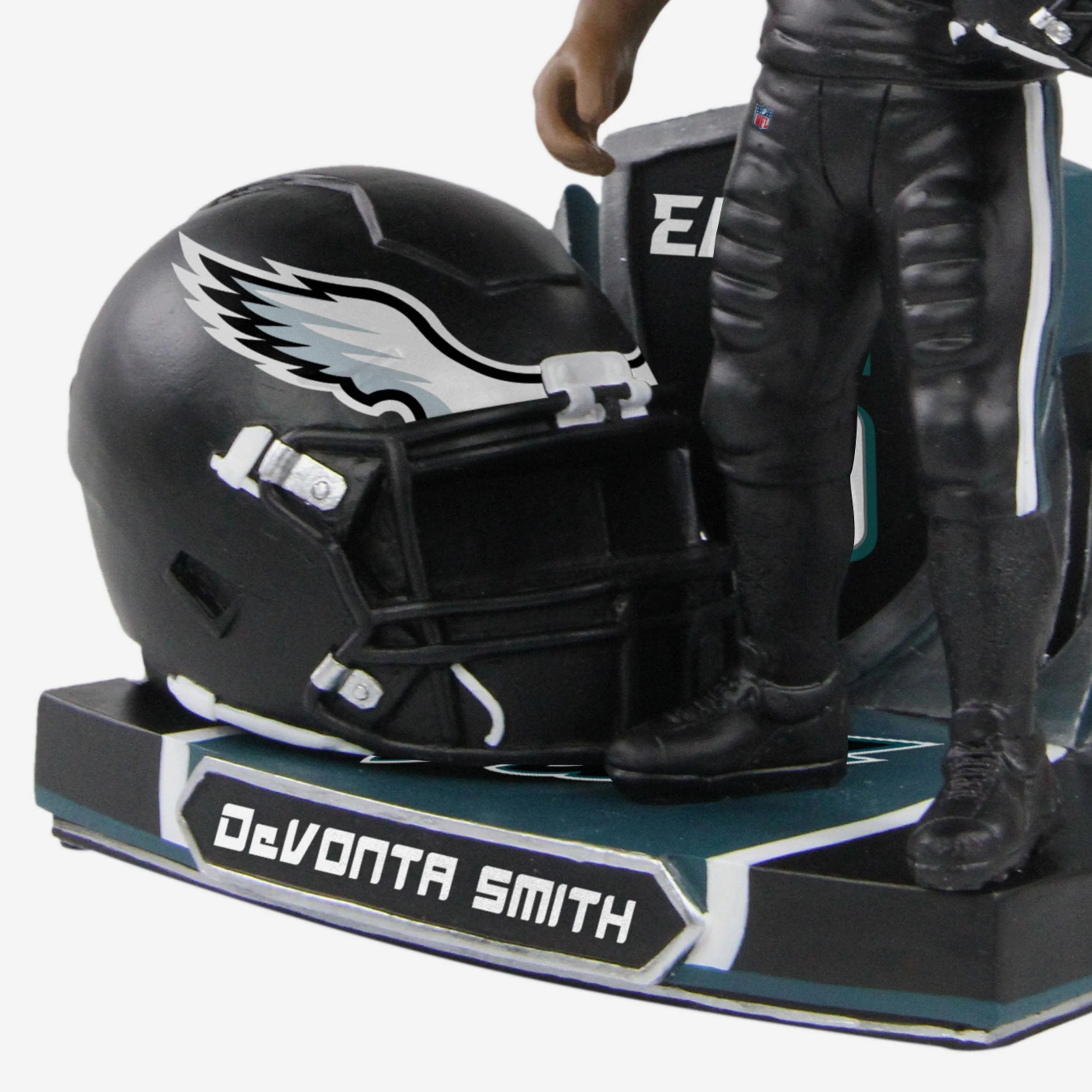 Devonta Smith Philadelphia Eagles 2022 Alternate Helmet Bobblehead - Image 3