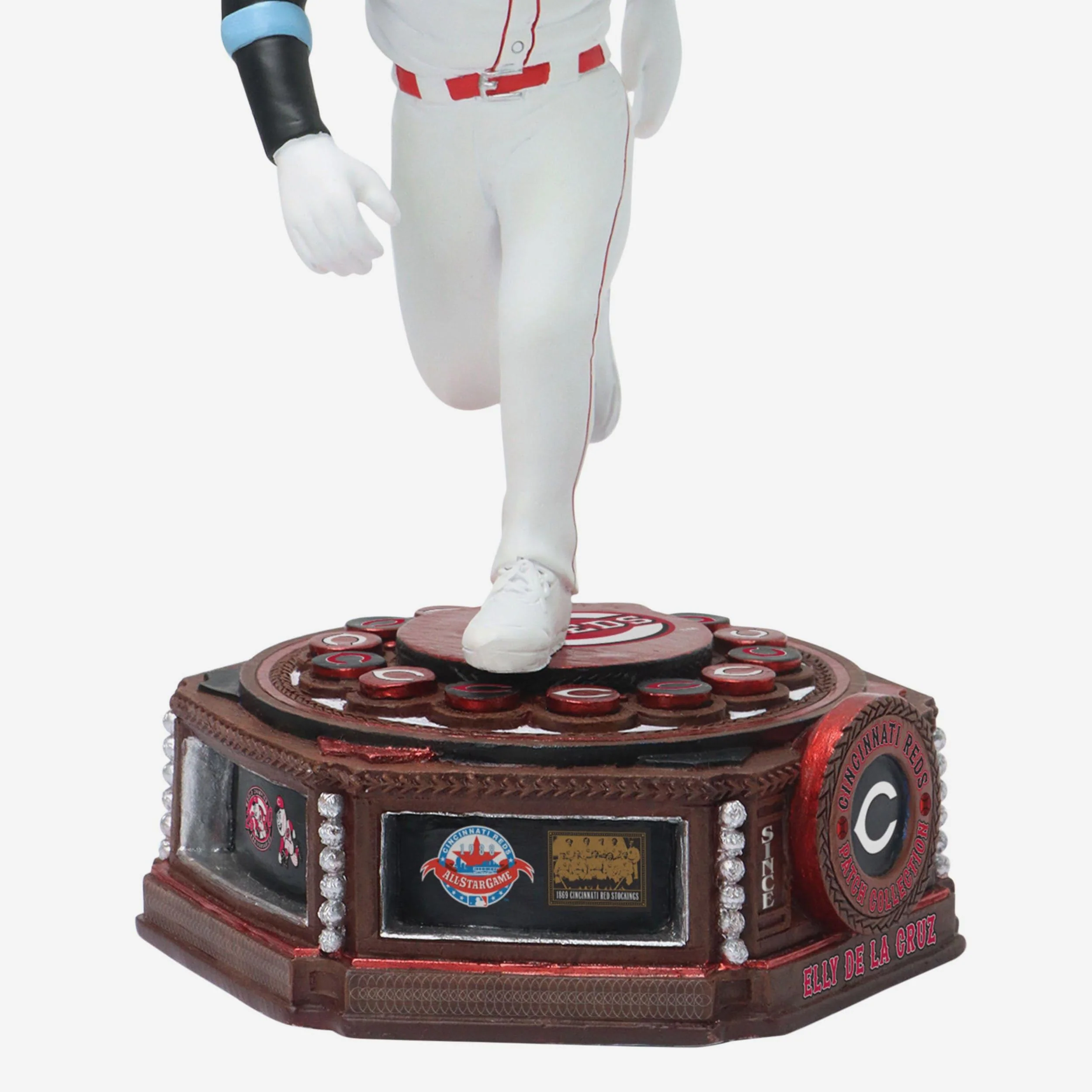 Elly De La Cruz Cincinnati Reds Patch Collection Bobblehead - Image 3