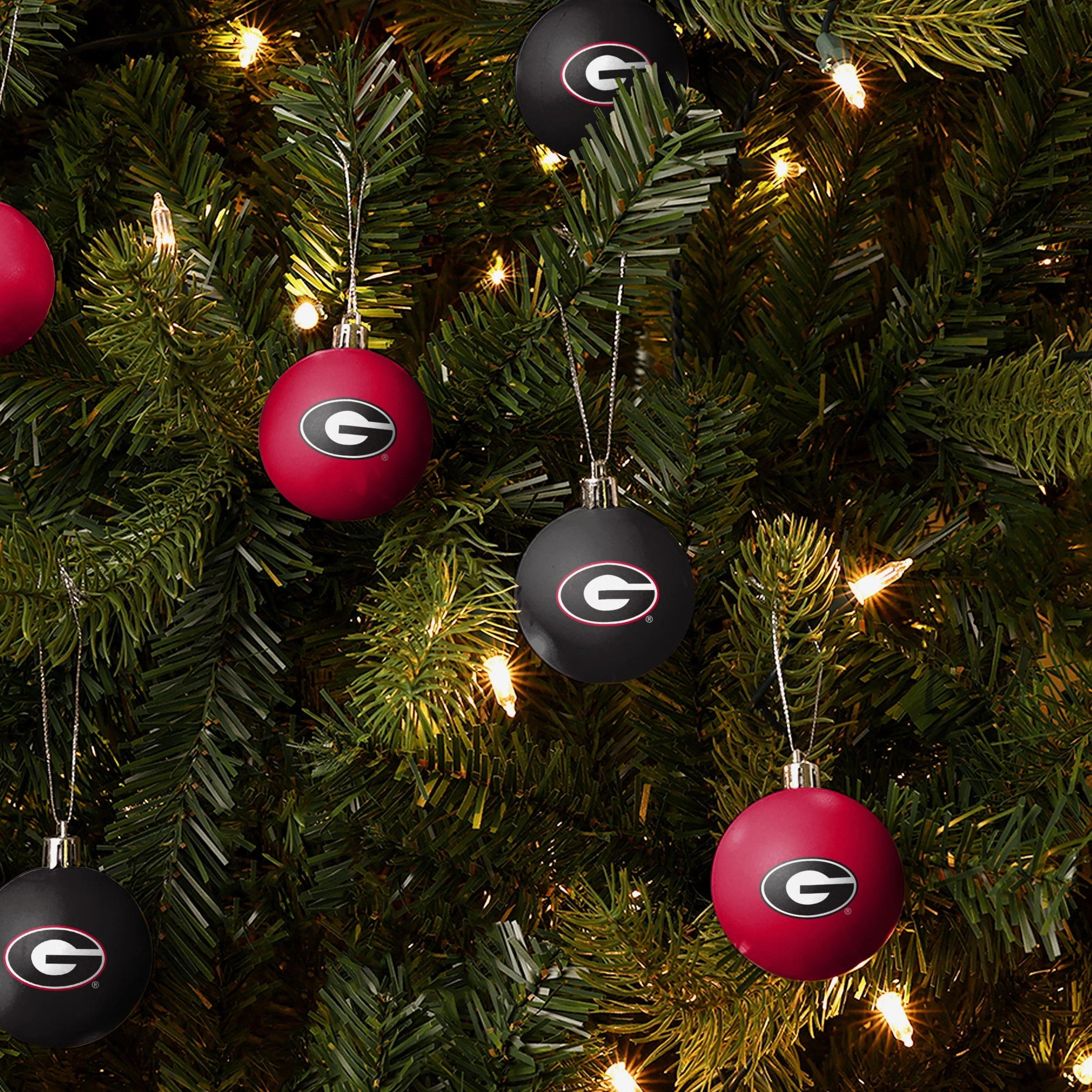 Georgia Bulldogs 12 Pack Plastic Ball Ornament Set - Image 2