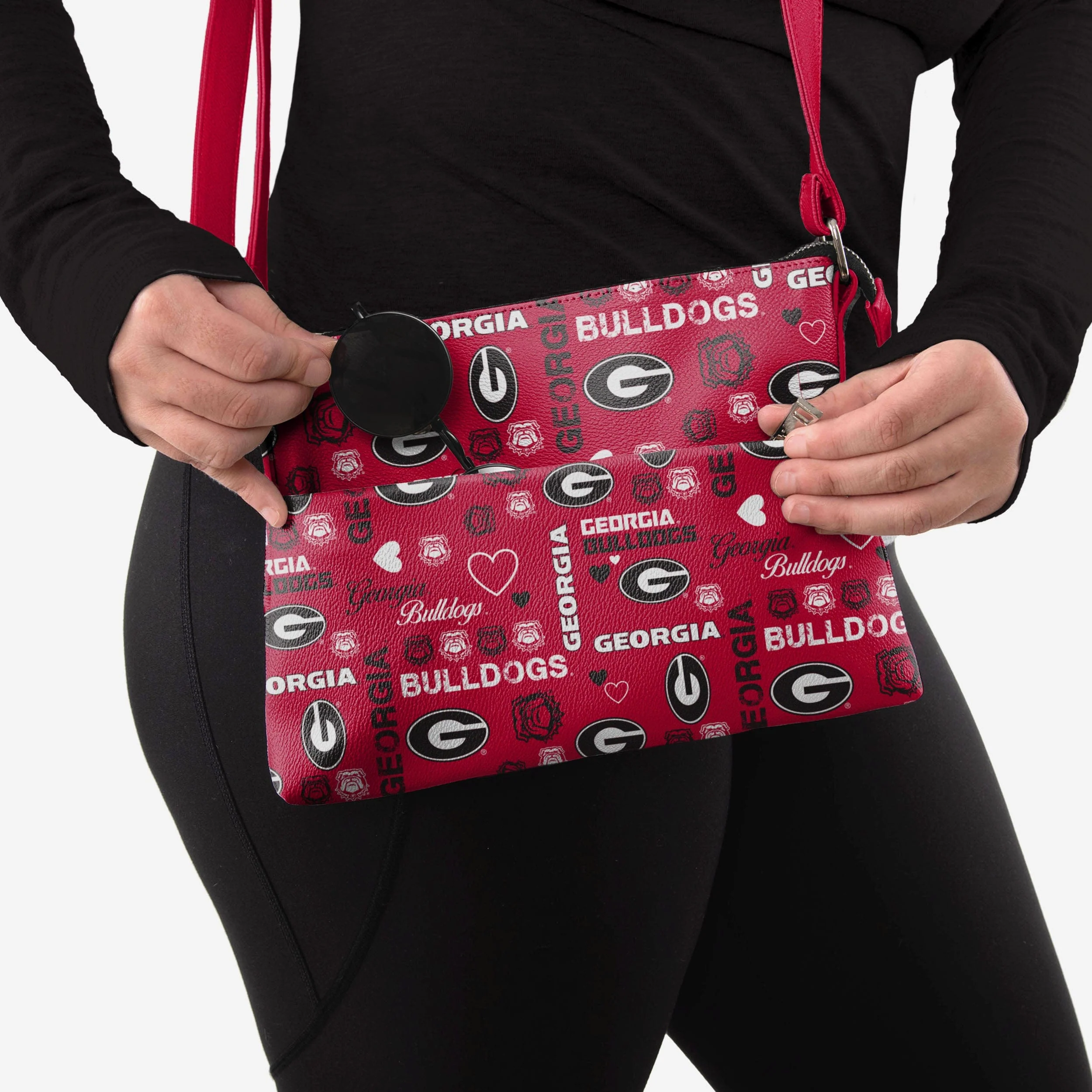 Georgia Bulldogs Logo Love Crossbody Purse - Image 3