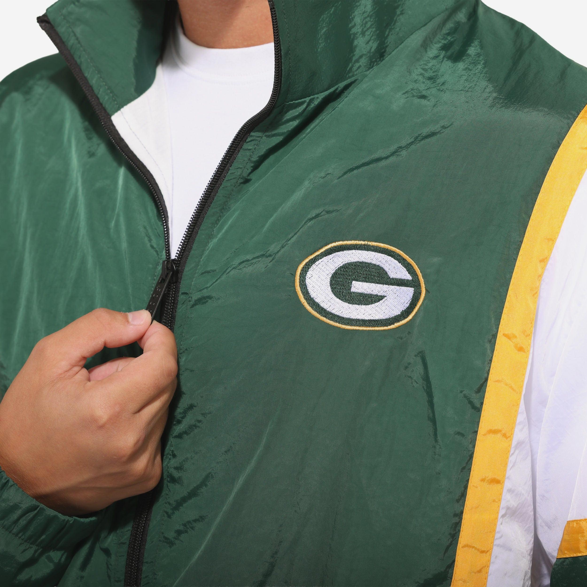Green Bay Packers Nylon Crinkle Gameday Jacket - Image 3
