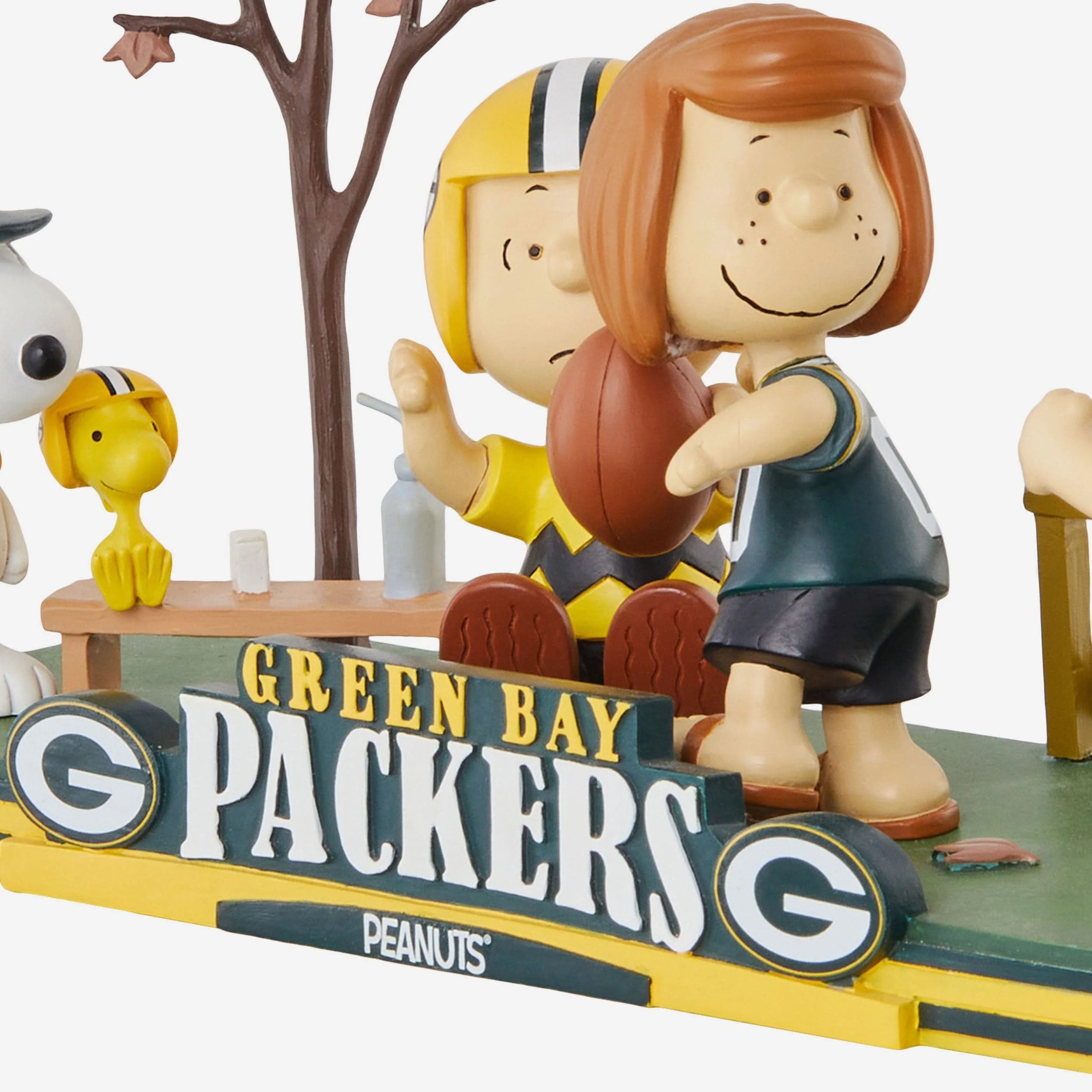 Green Bay Packers Peanuts Gang Mini Bobblehead Scene - Image 6