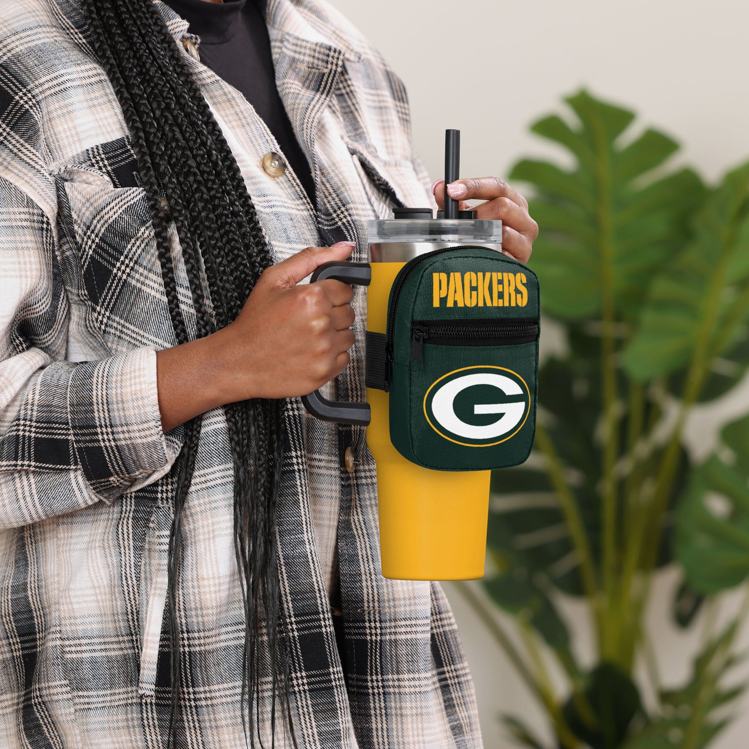 Green Bay Packers Primary Logo Tumbler Fanny Pack - Image 4