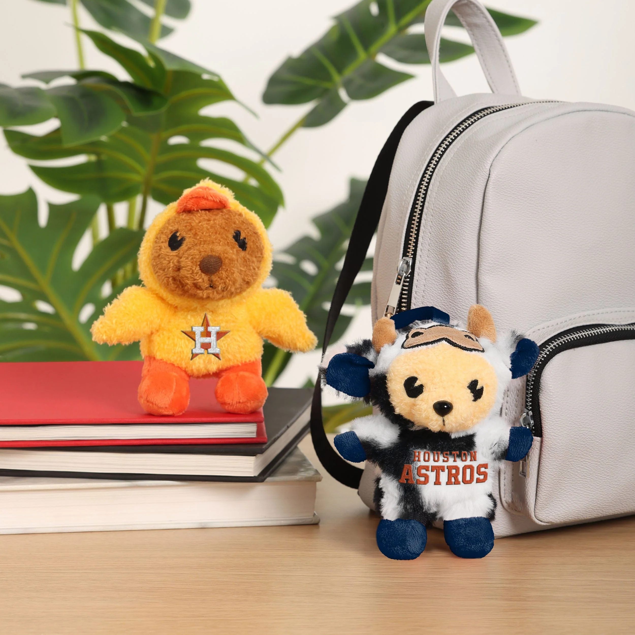 Houston Astros FOOCOOS Plush Bag Charm Keychain Blind Box Series 1 - Image 4