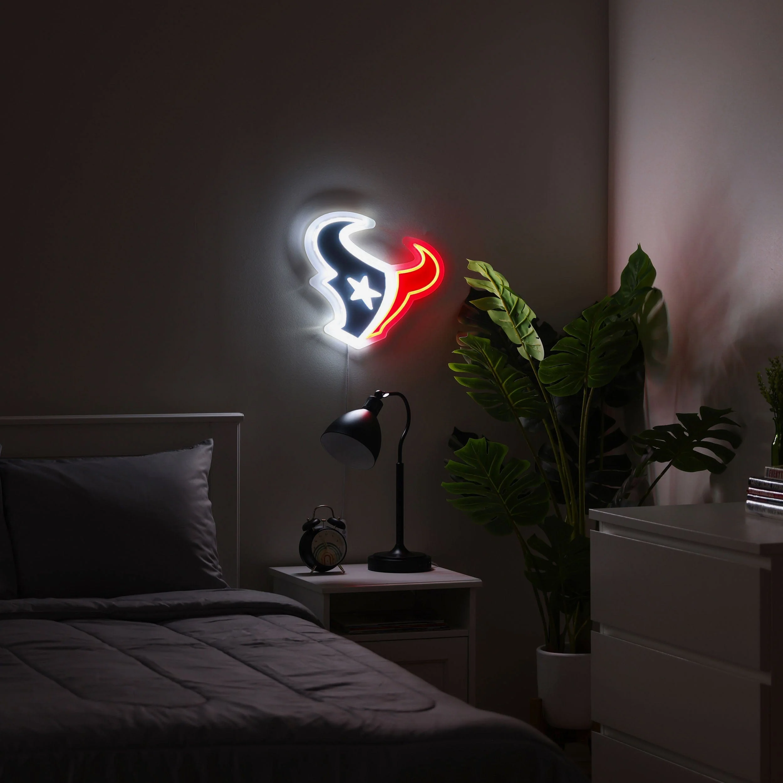 Houston Texans LED Neon Light Up Team Logo Sign - Image 3