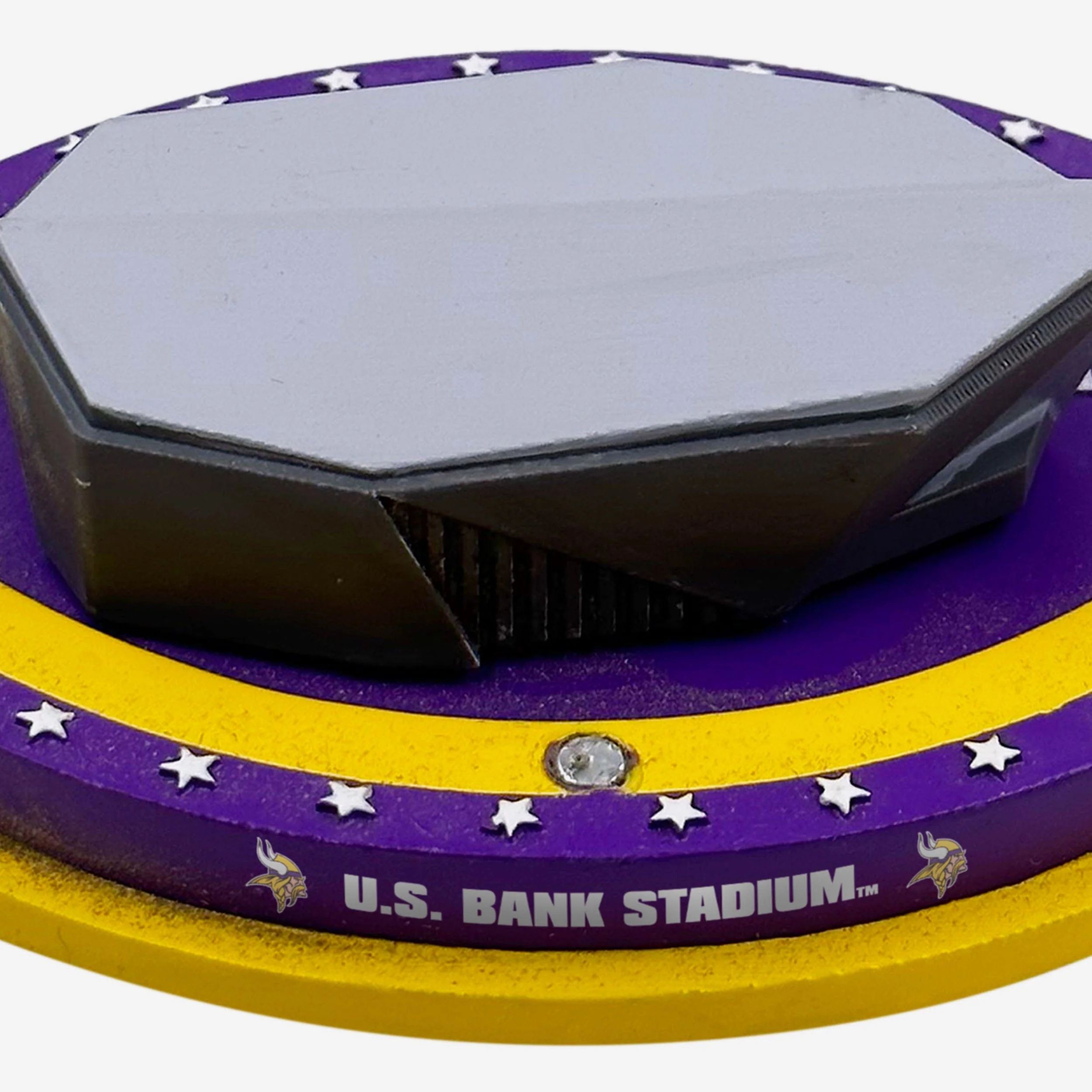 Justin Jefferson Minnesota Vikings Magnetic Stadium Base Bobblehead - Image 4