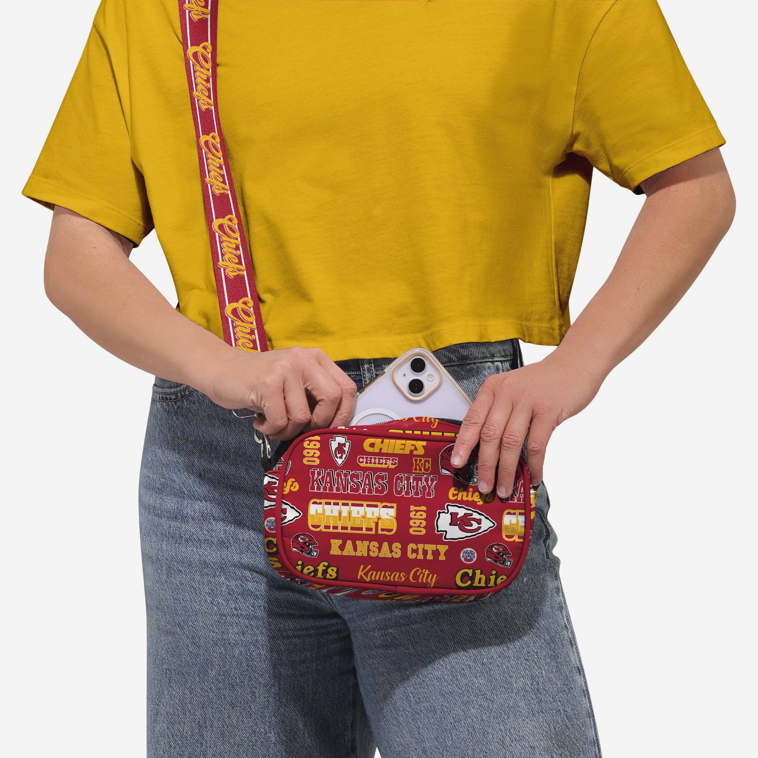 Kansas City Chiefs Repeat Retro Print Nylon Crossbody Bag - Image 3