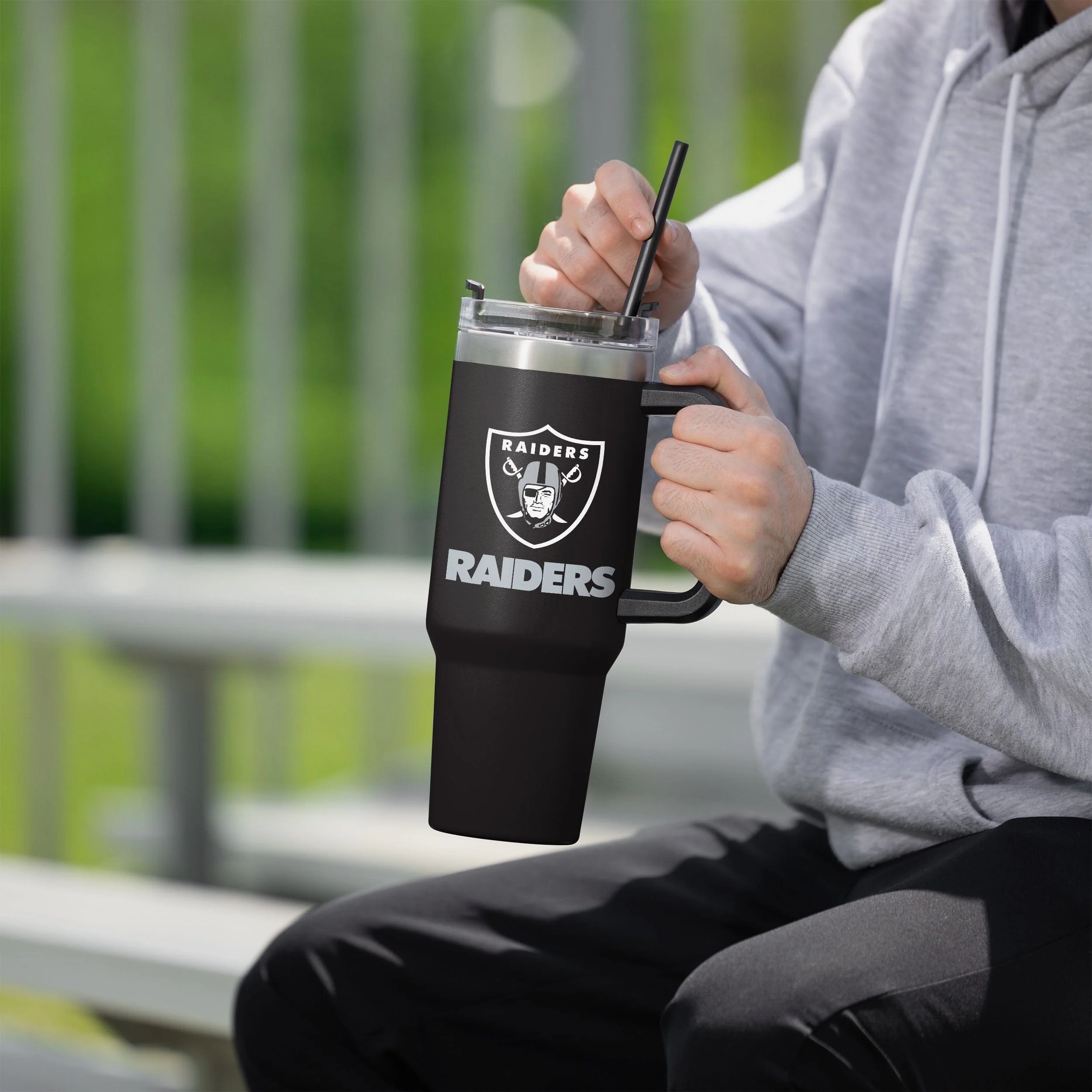 Las Vegas Raiders 40 oz XL Tumbler - Image 4
