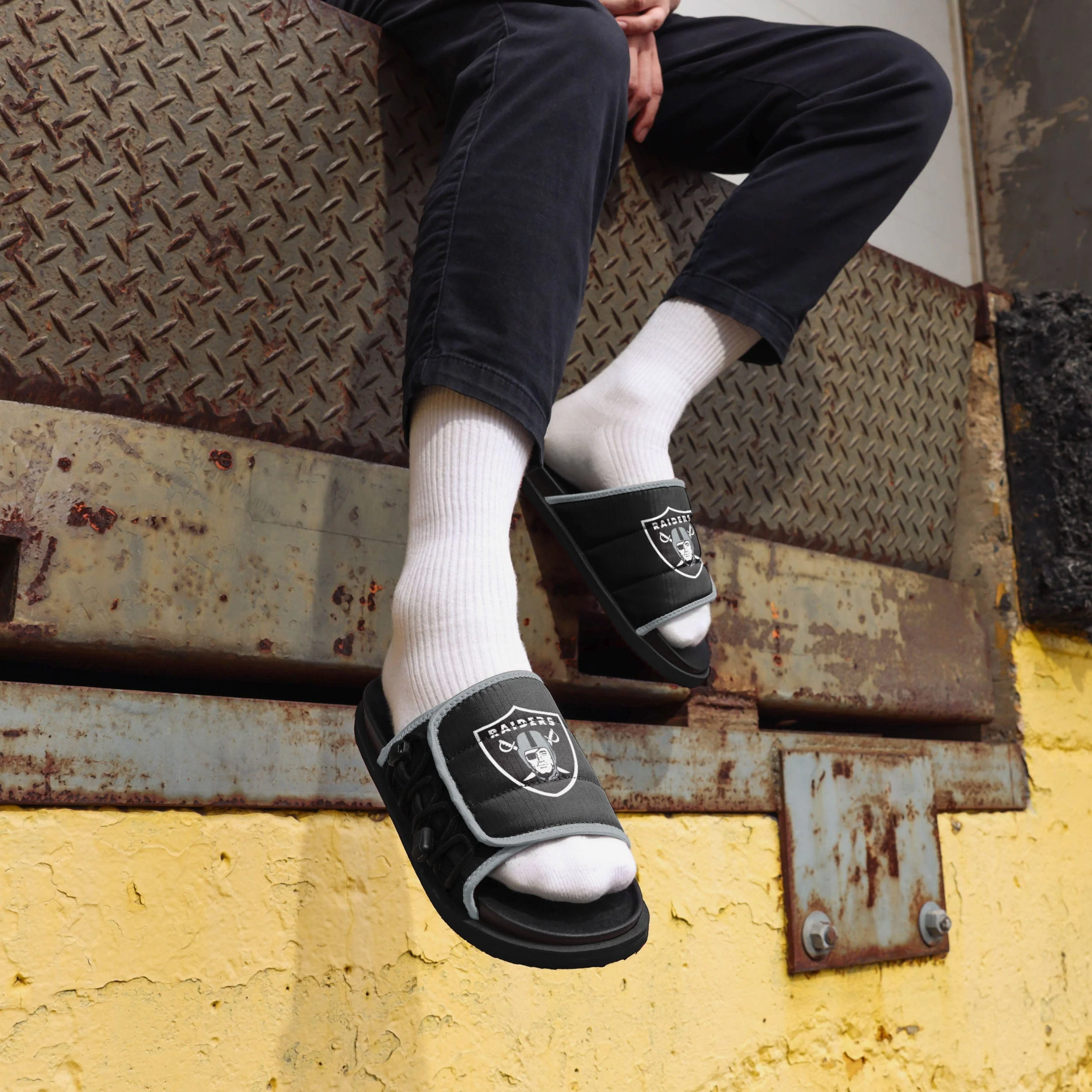 Las Vegas Raiders Future Slide Flip Flop - Image 3