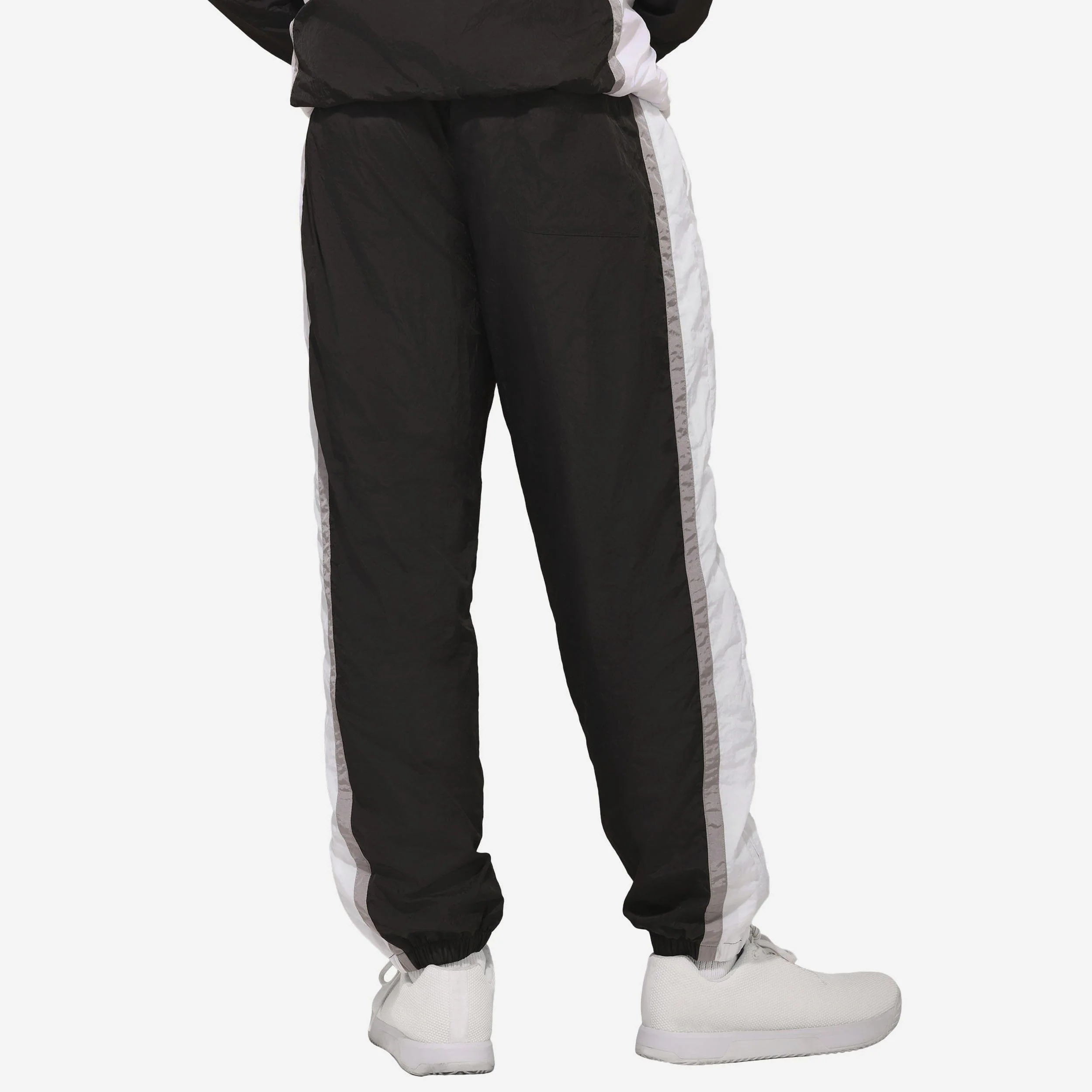 Las Vegas Raiders Nylon Crinkle Gameday Pants - Image 2